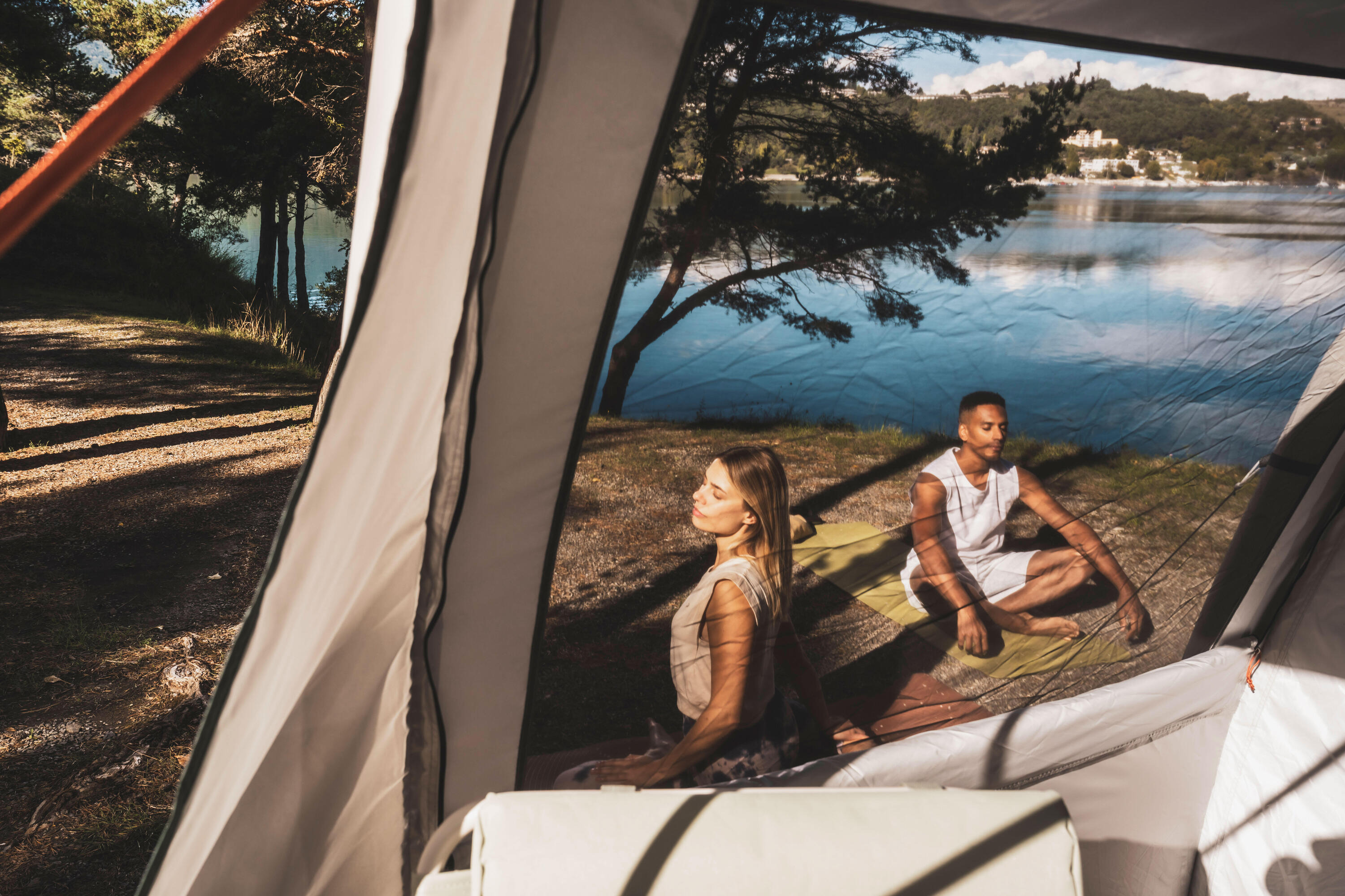 Tente de camping gonflable 4 places 2 chambres, Fresh&Black, Air Seconds 4.2 XXL 20/22