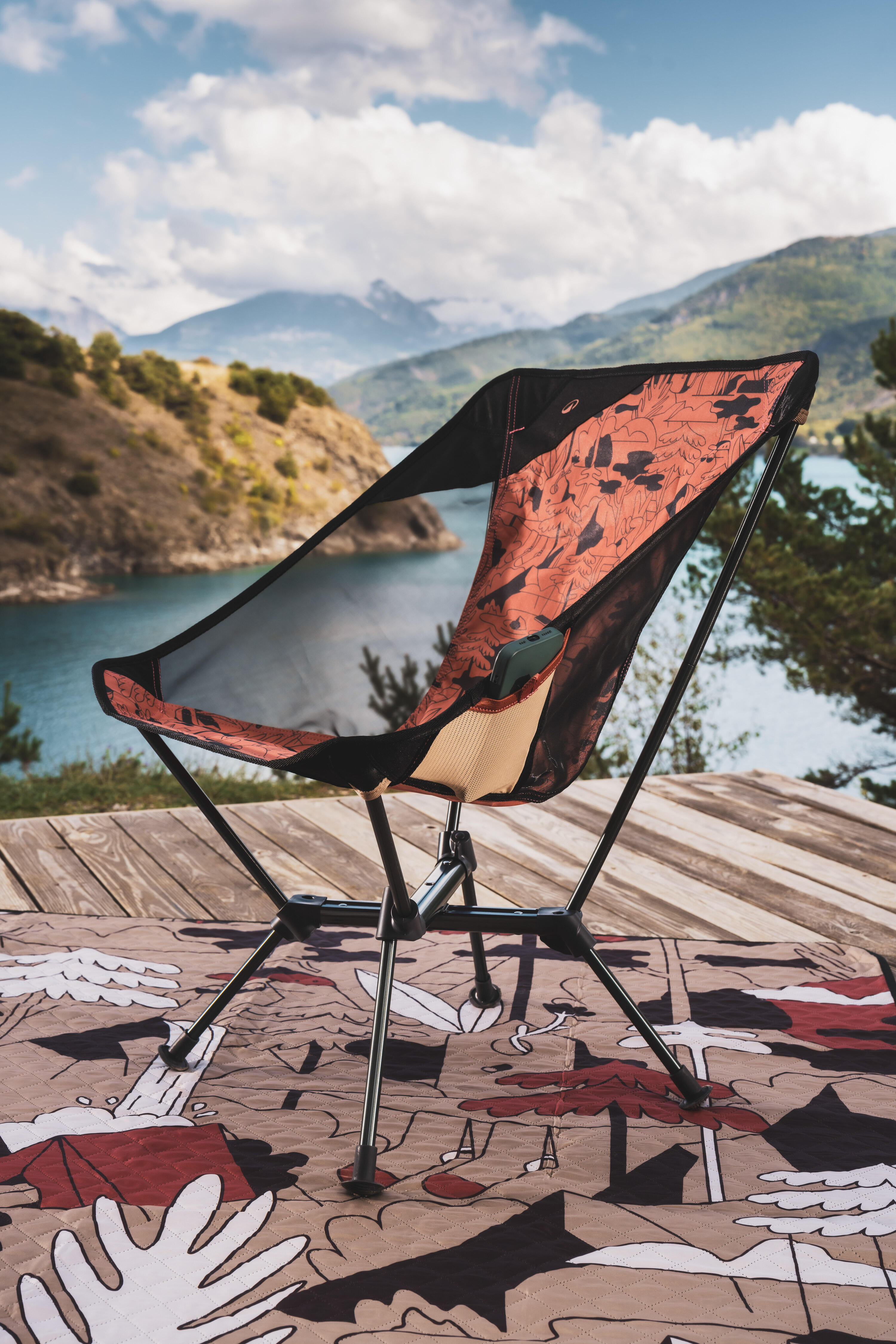 Ultra-Compact Folding Low Camping Chair 3/11