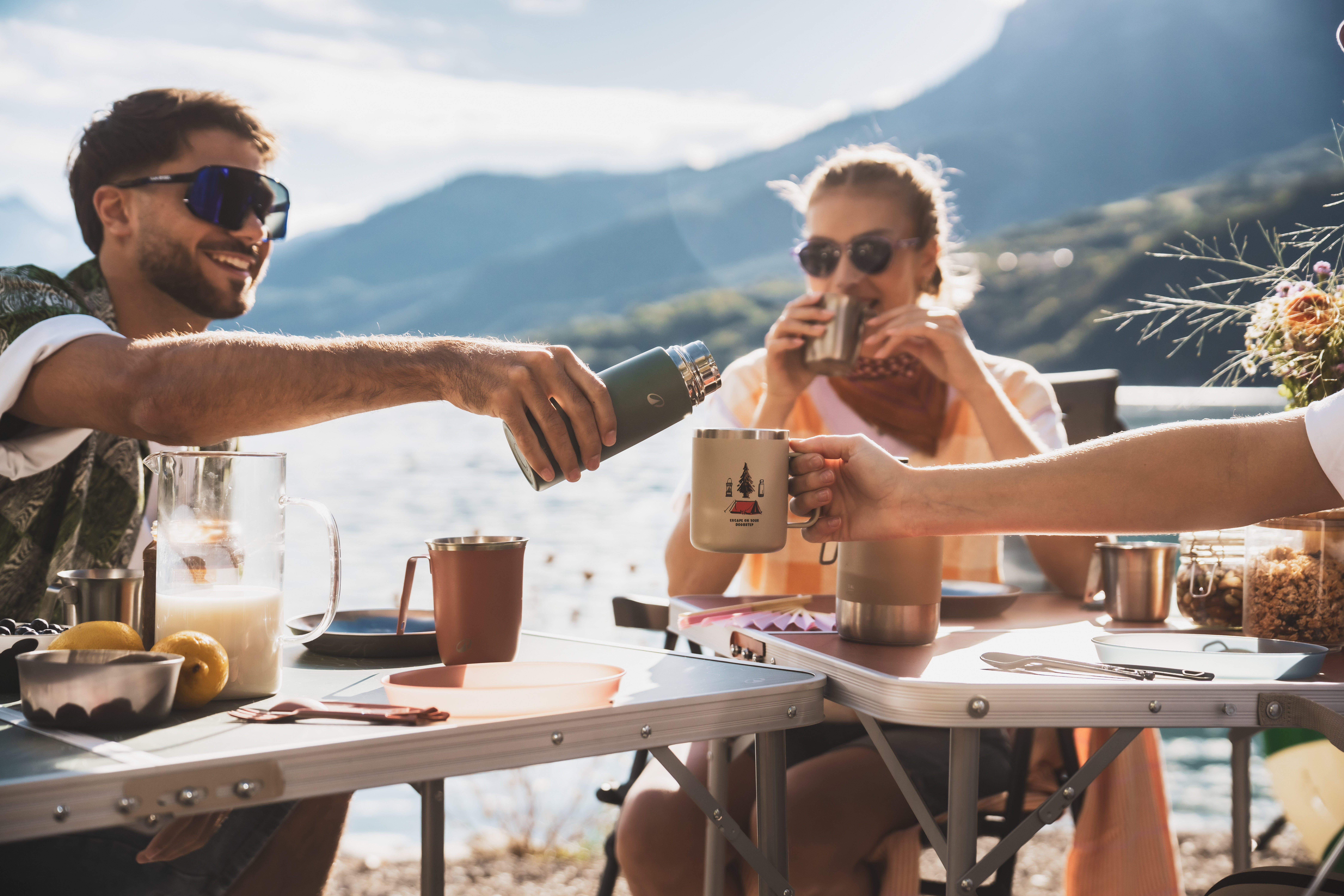 4-Person Folding Camping Table - QUECHUA