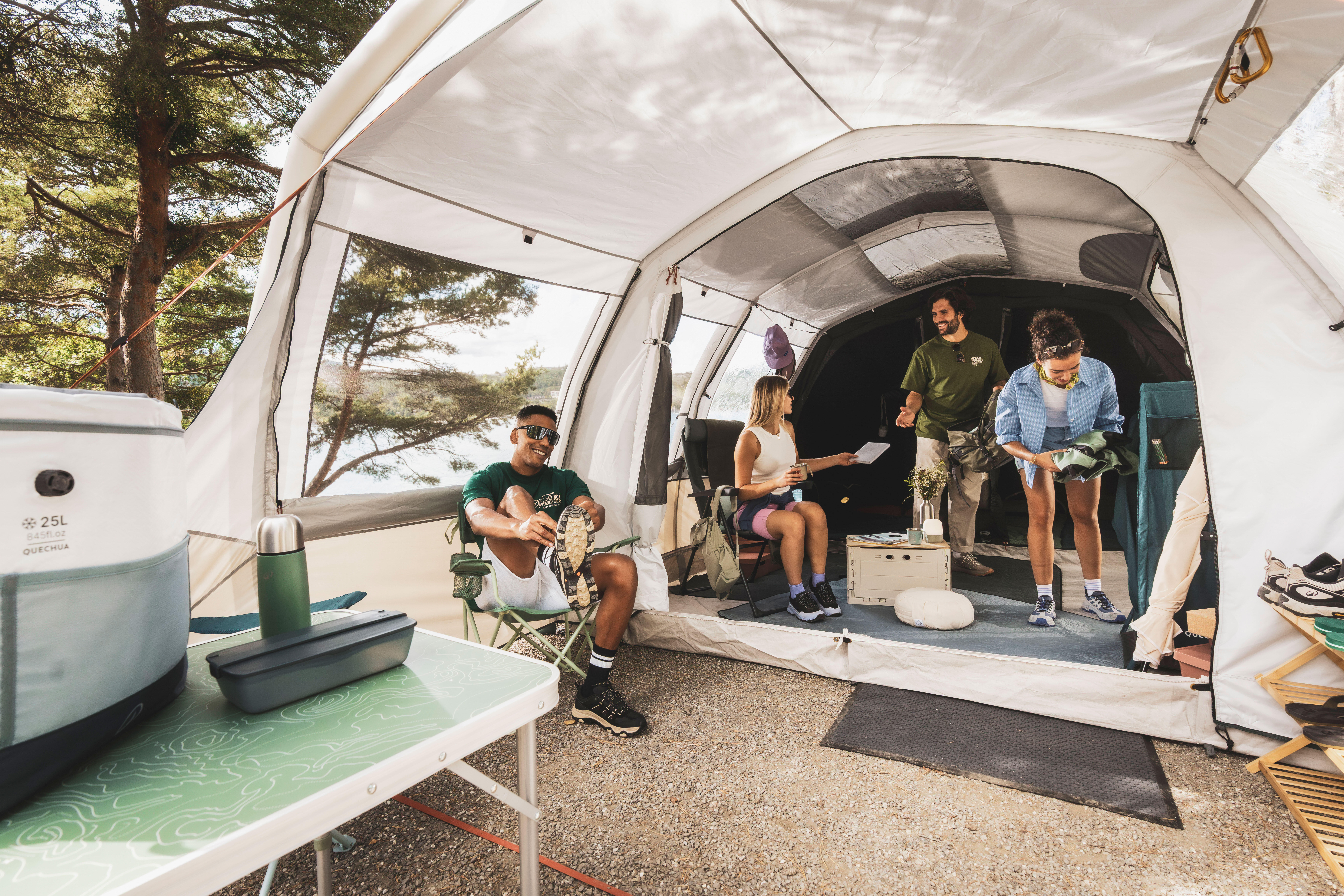 Camping Picnic Blanket L, 170 cm x 140 cm - QUECHUA