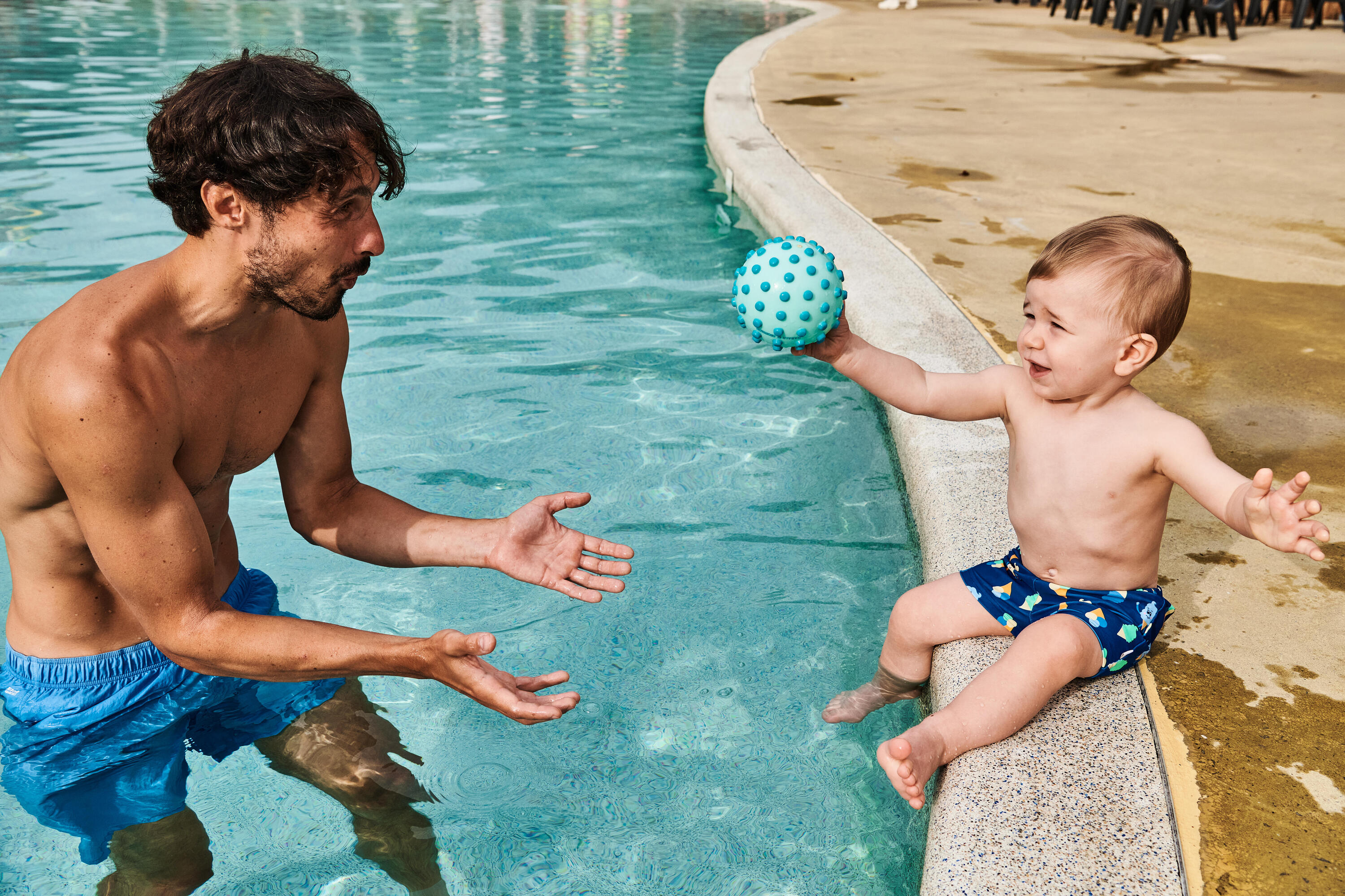 Bas de maillot de bain couche lavable bébé, glaces bleu 9/10