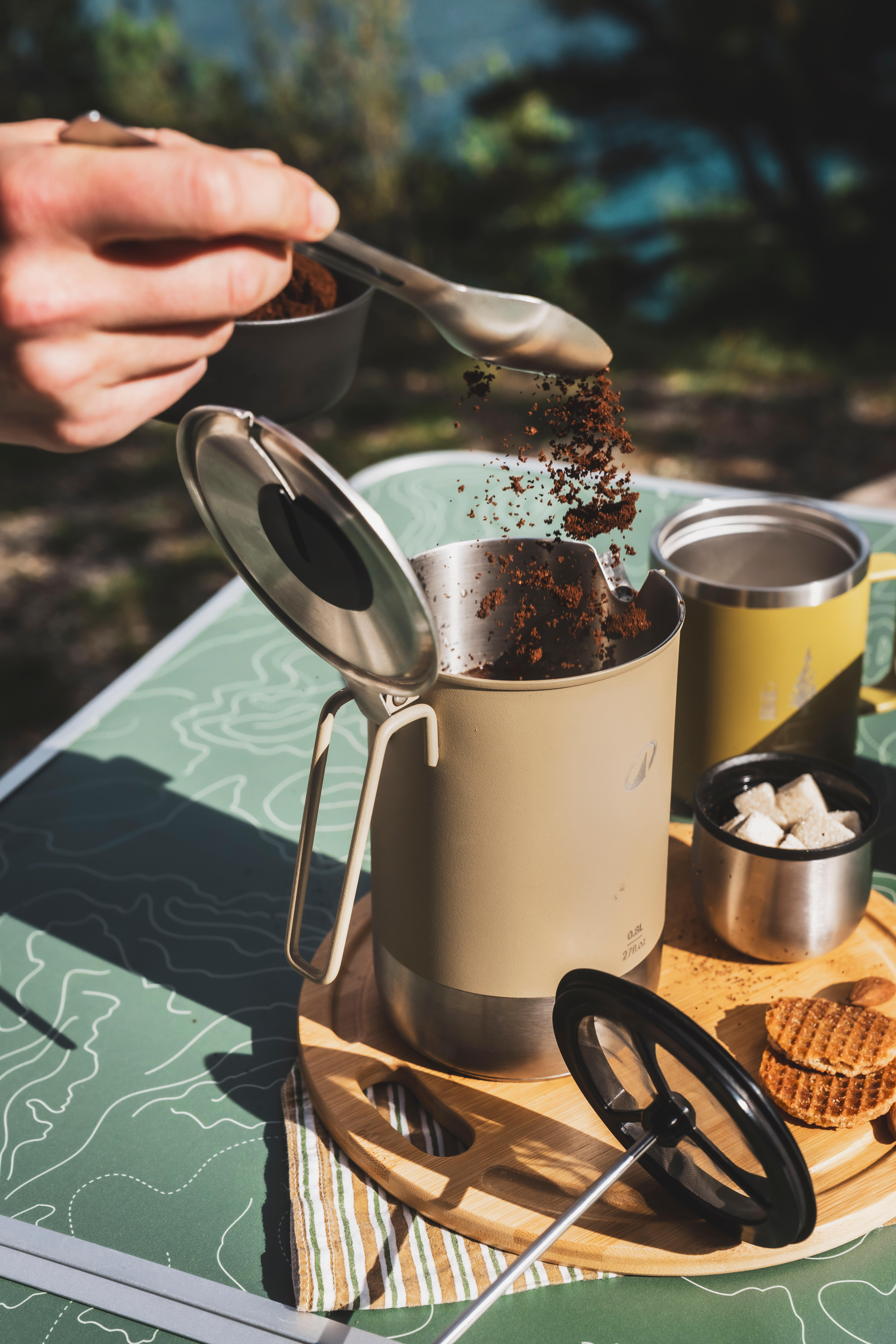 3-in-1 Stainless Steel Portable Camping Coffee Maker, 0.6 L–0.8 L - QUECHUA