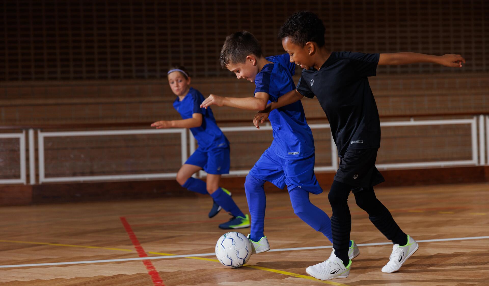 Que vantagens tem o futsal para o desenvolvimento da sua criança?
