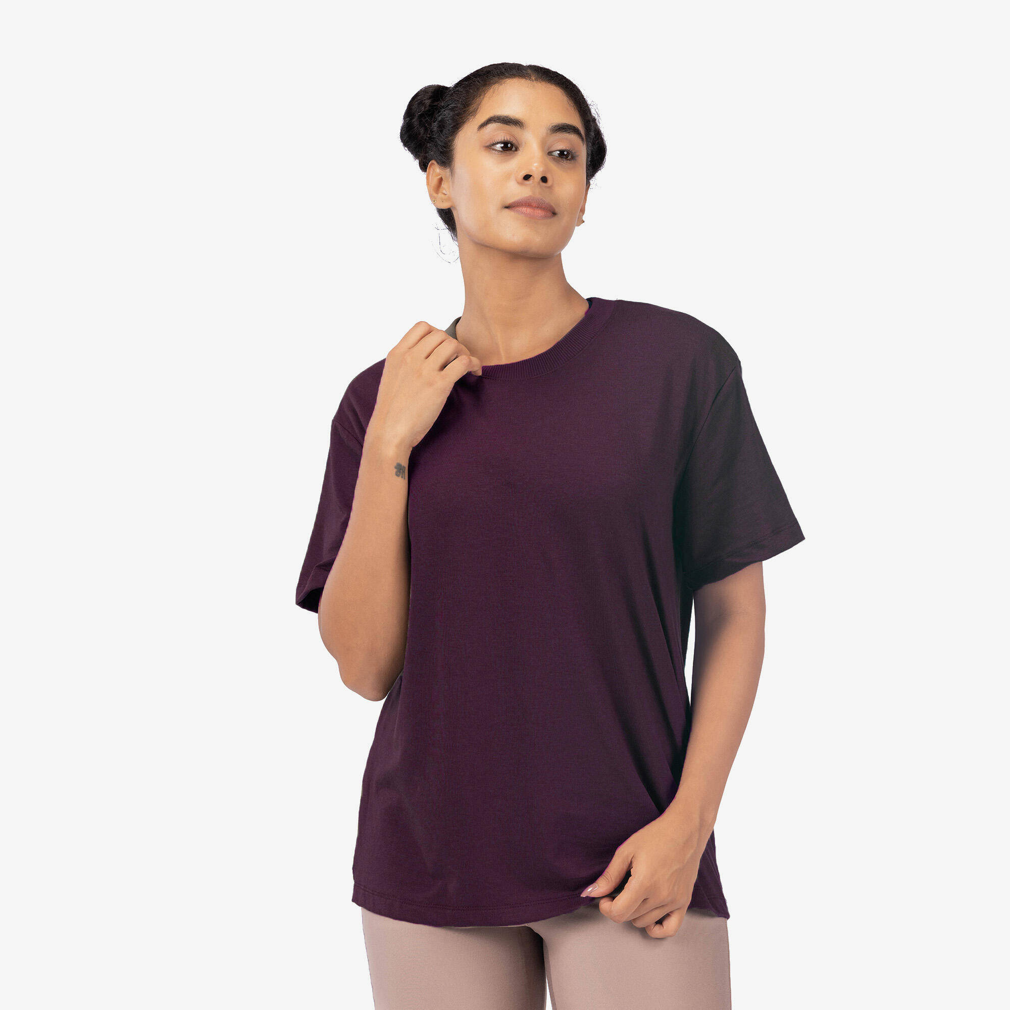 Women Crew Neck Wide Plain T-Shirt Oversize 520 - Grape Purple -  1