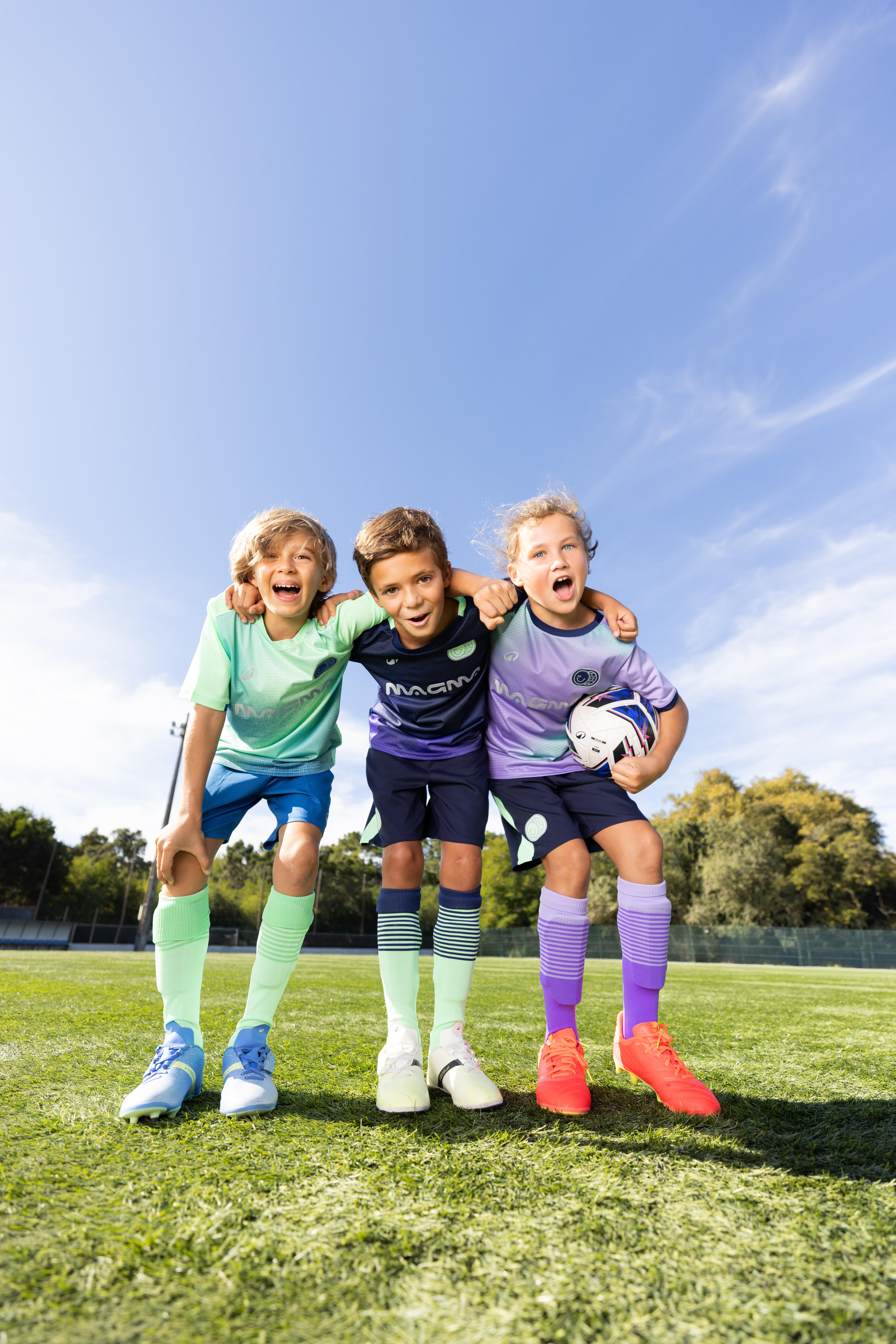 Kids’ Soccer High-Rise Socks, Viralto  - KIPSTA