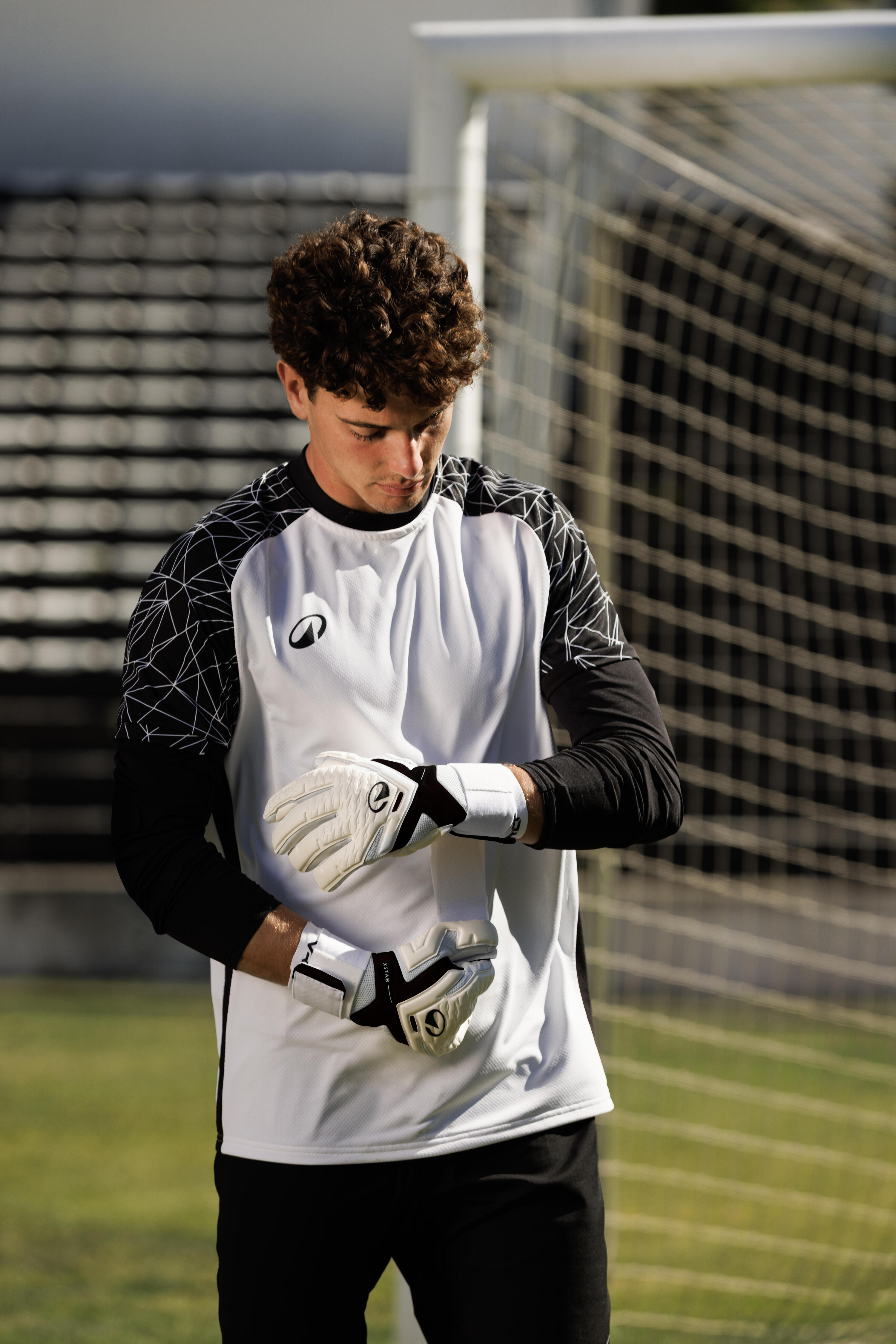 Guantes de portero de fútbol F900 VIRALTO adulto blanco negro 11/11