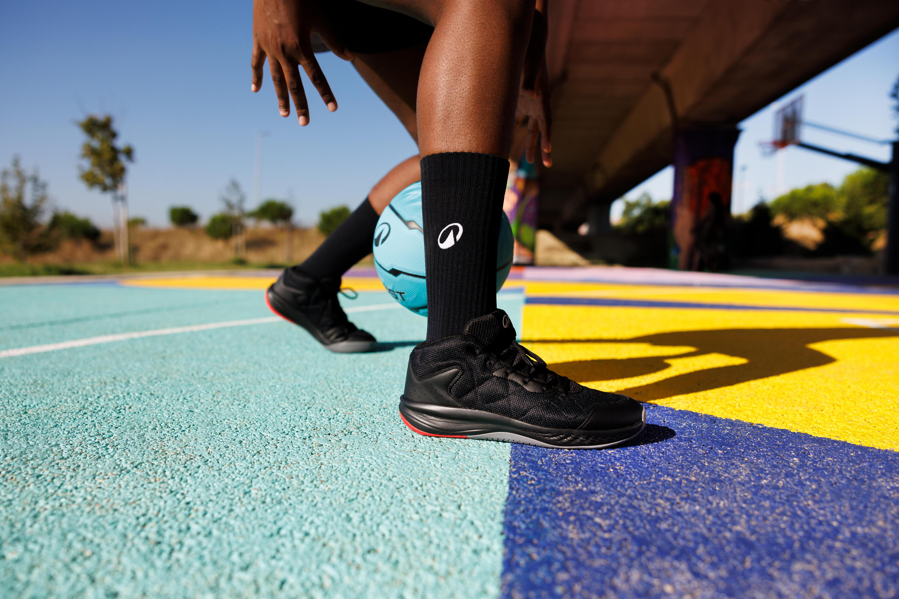 Chaussures de basketball, Tarmak Essential 100 11/11