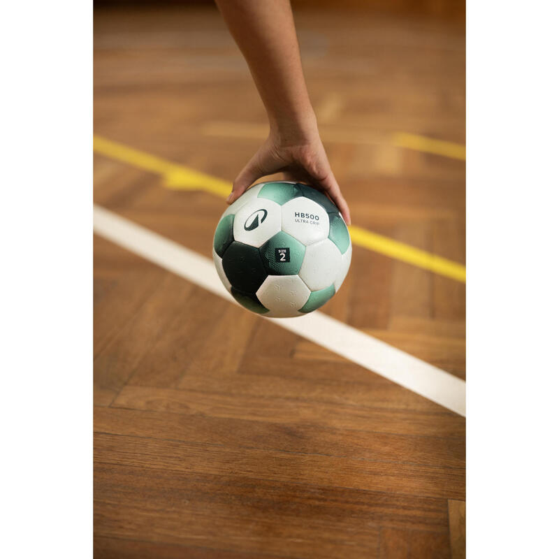 Minge de handbal mărimea 2 - HB500 Ultragrip verde