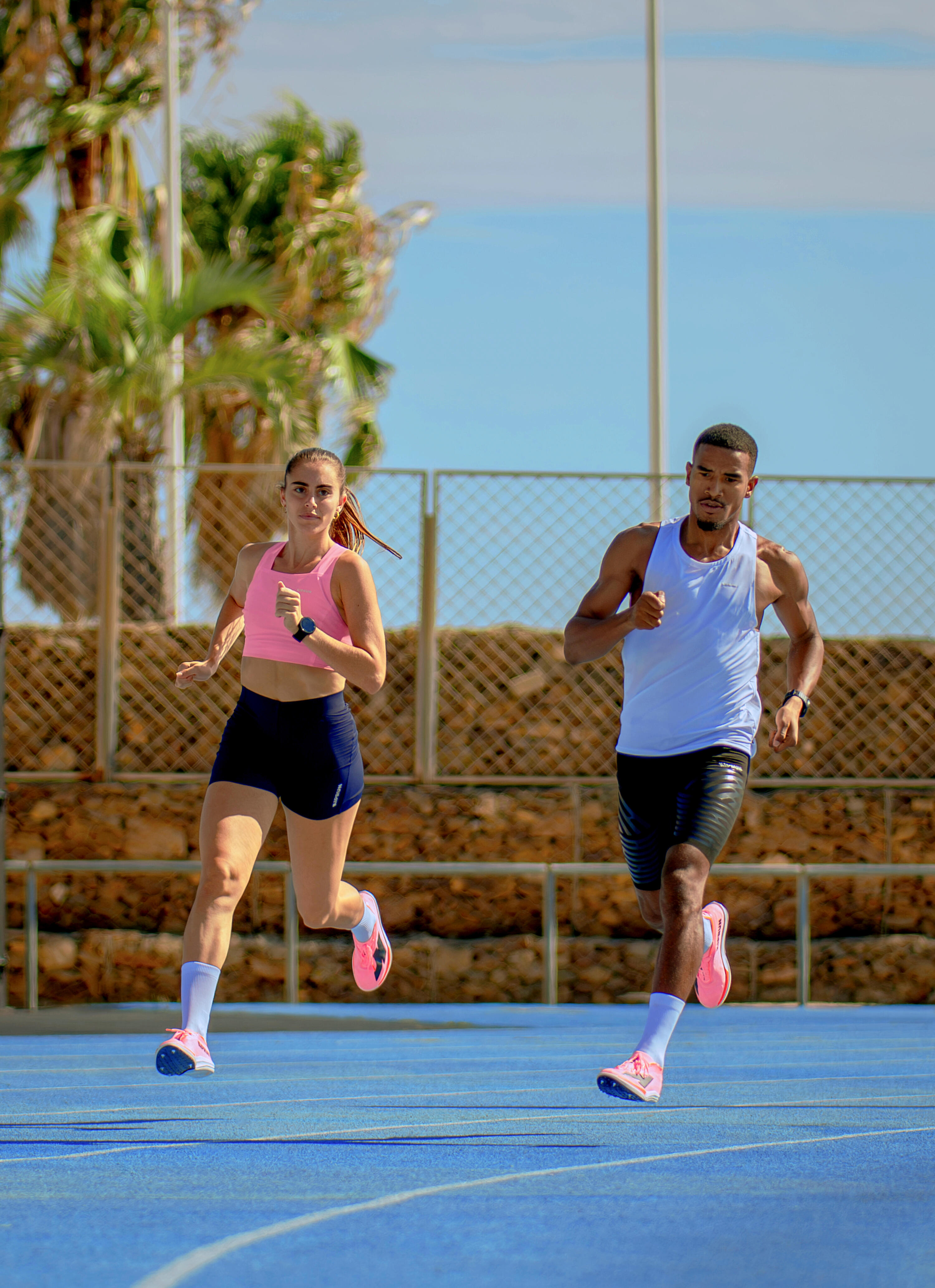 Laufshorty für Frauen, Kiprun Run 900 marineblau 14/15