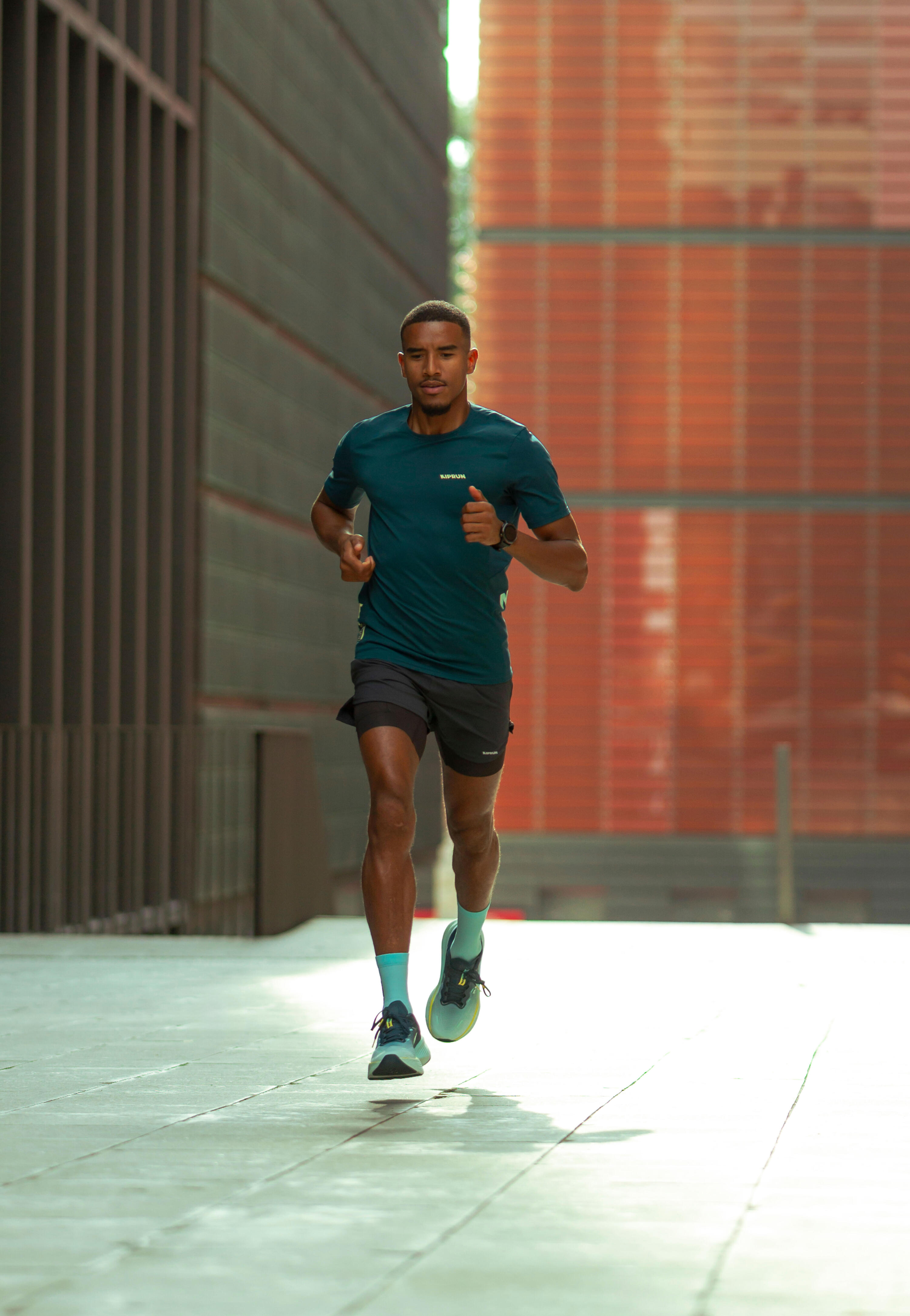 Pressure-free, secure fit