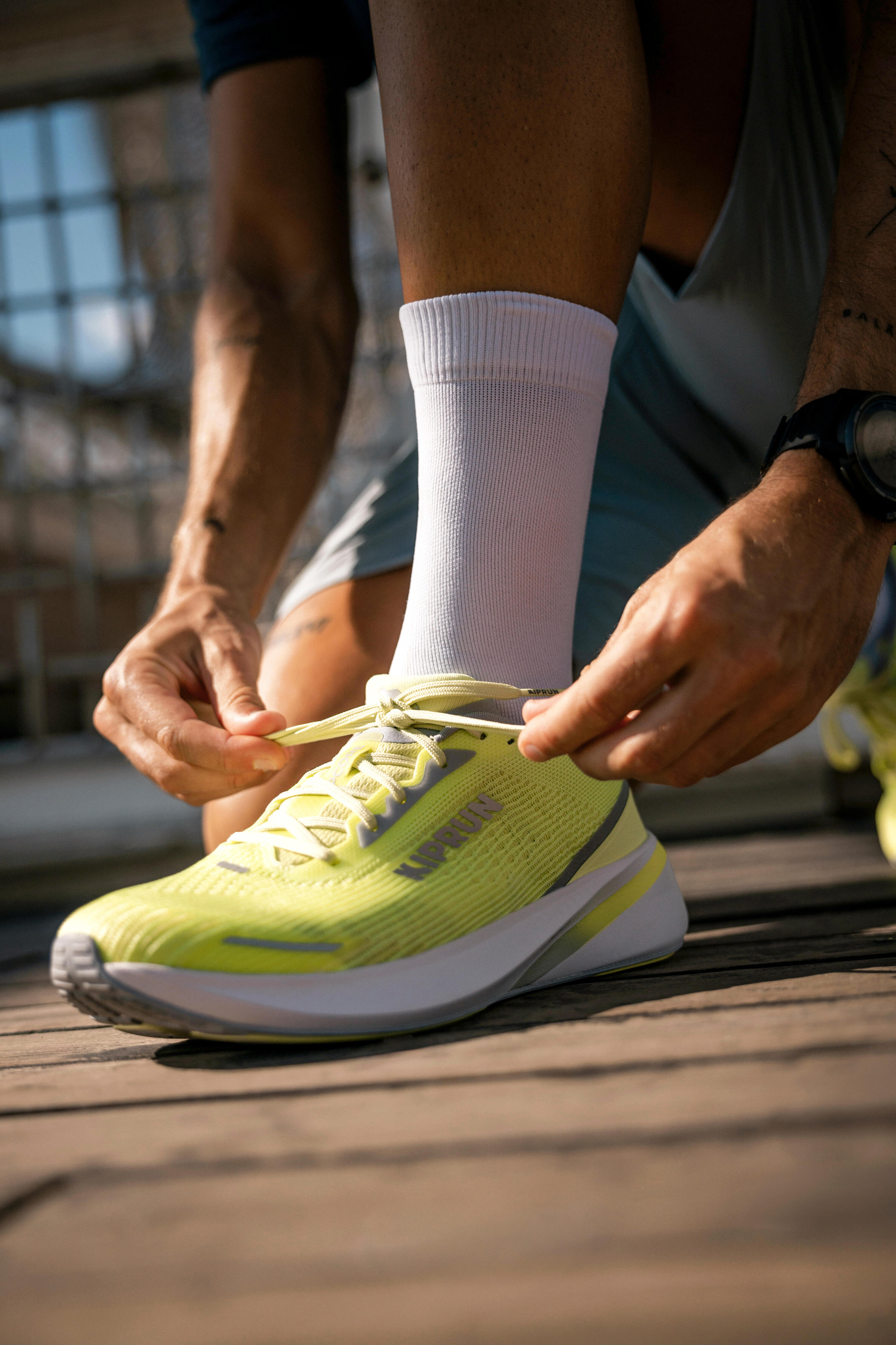 Zapatillas Running  Kiprun Cushion 500 Hombre - Amarillo 13/14
