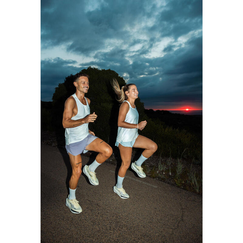 Férfi futó rövidnadrág - Run 500 Confort Split 