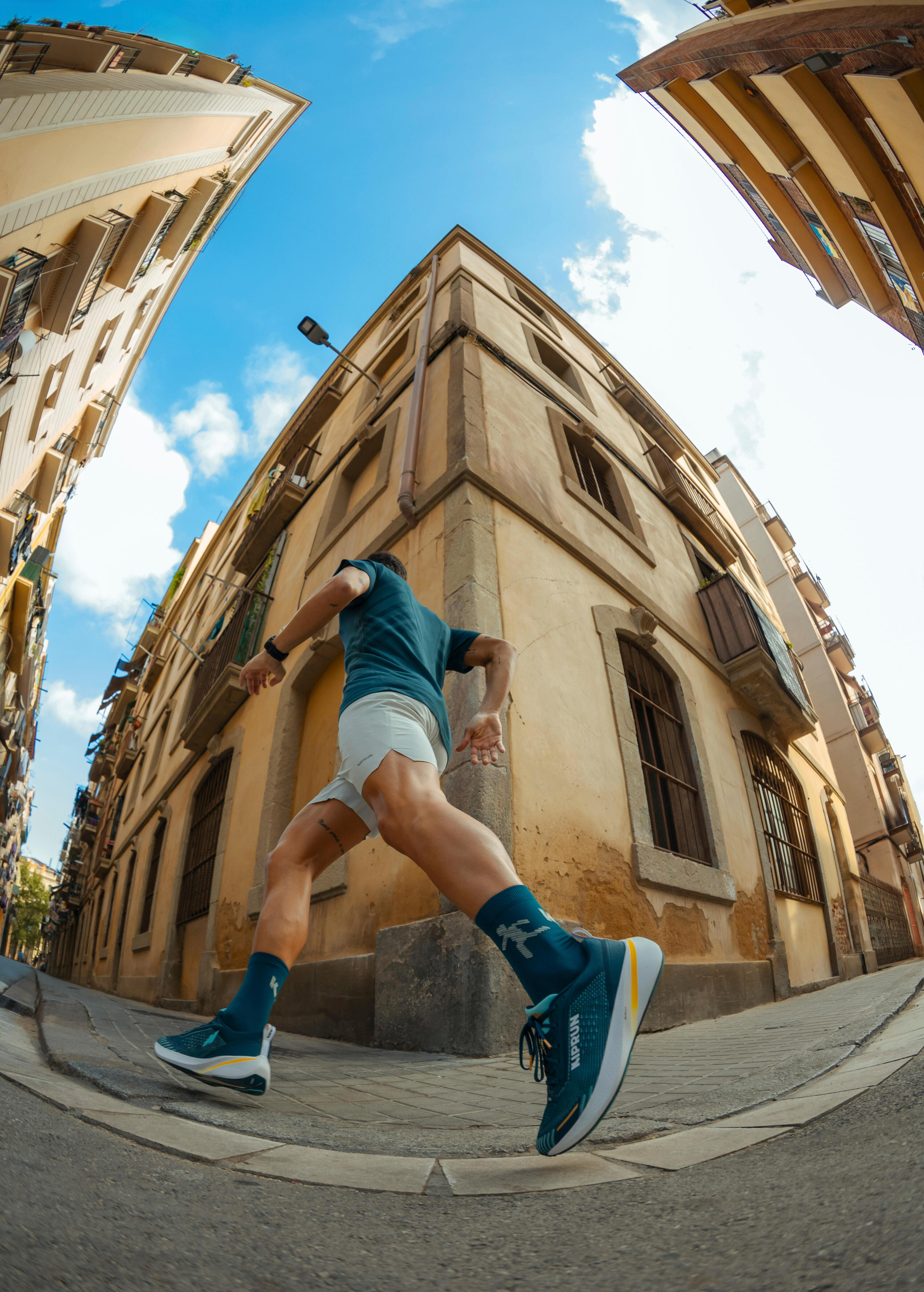 Herren-Laufshorts - Kiprun Run 500 Comfort grau 14/15