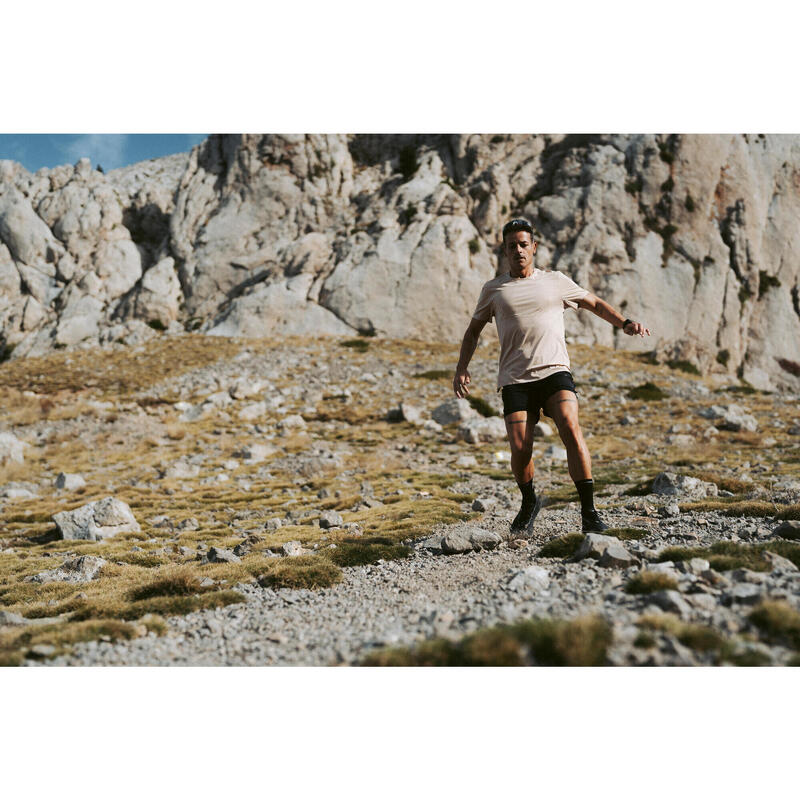 Tricou alergare pe distanțe lungi Kiprun Run 900 Ultra Bej Bărbați