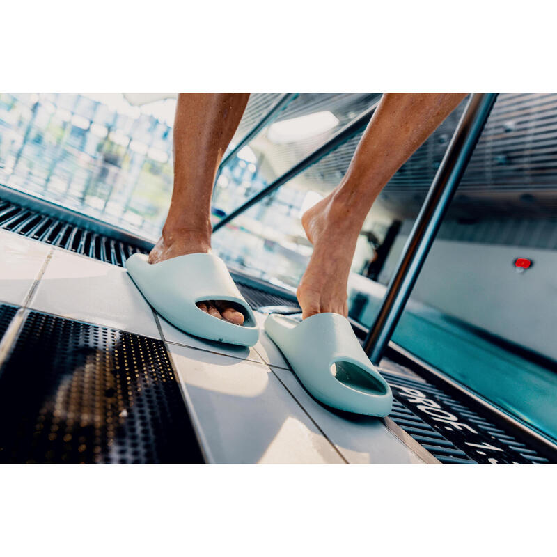 Papuci de piscină Style 500 Verde deschis