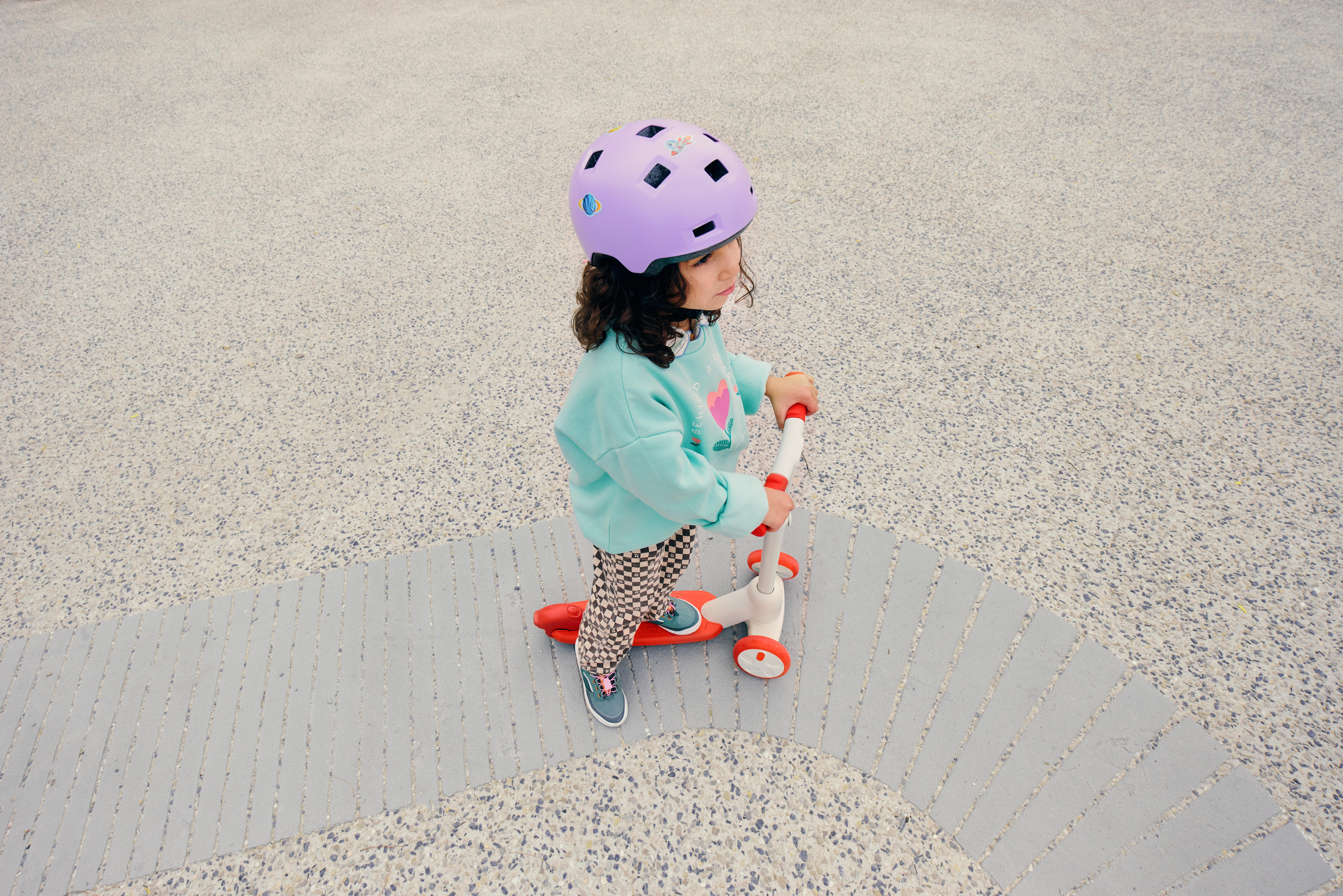 Kids’ Inline Skating/Skateboarding/Scootering Helmet, B 100 - BTWIN