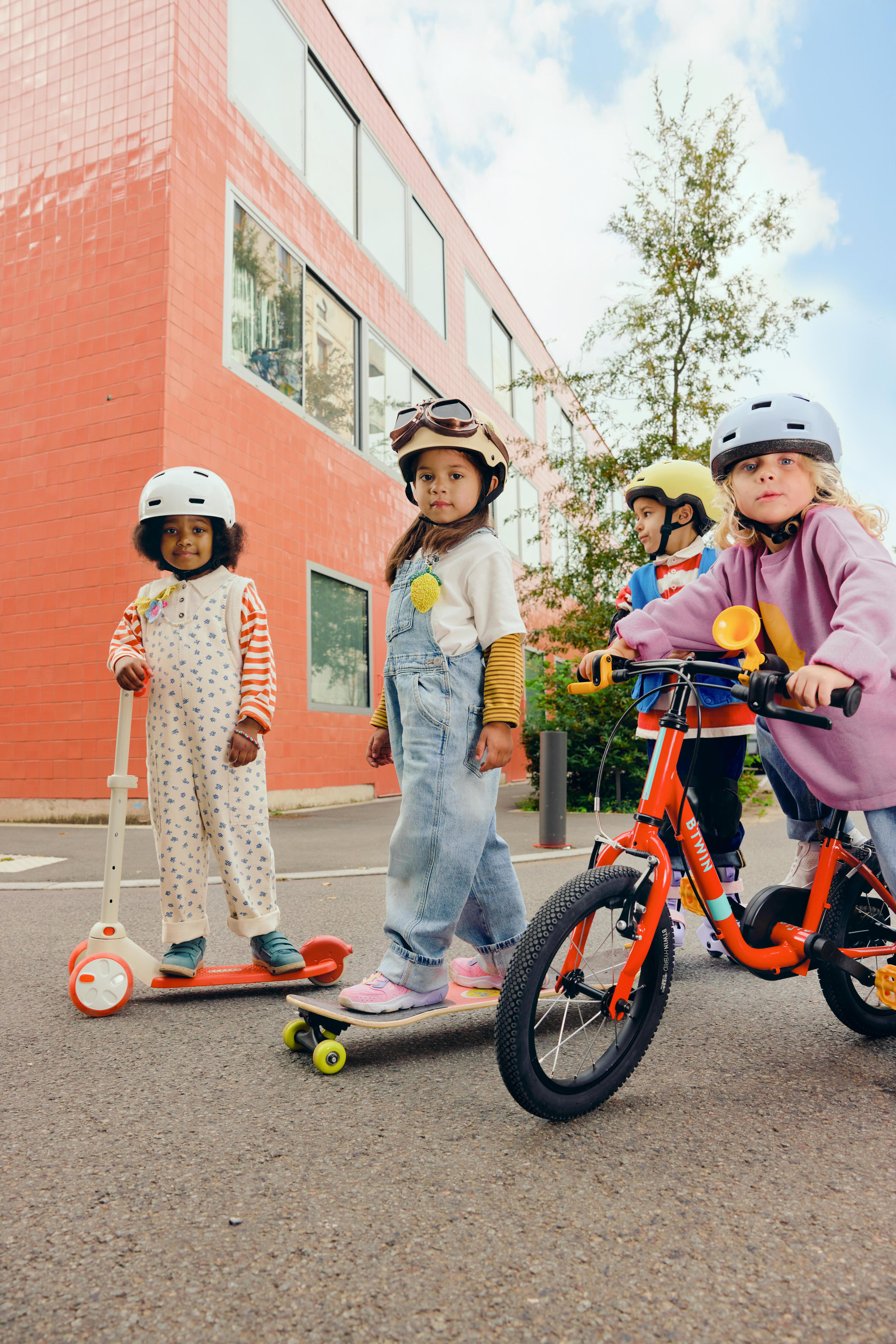 Kinderhelm für Inlineskates, Skateboard, Scooter und Velo B100 gelb 16/21