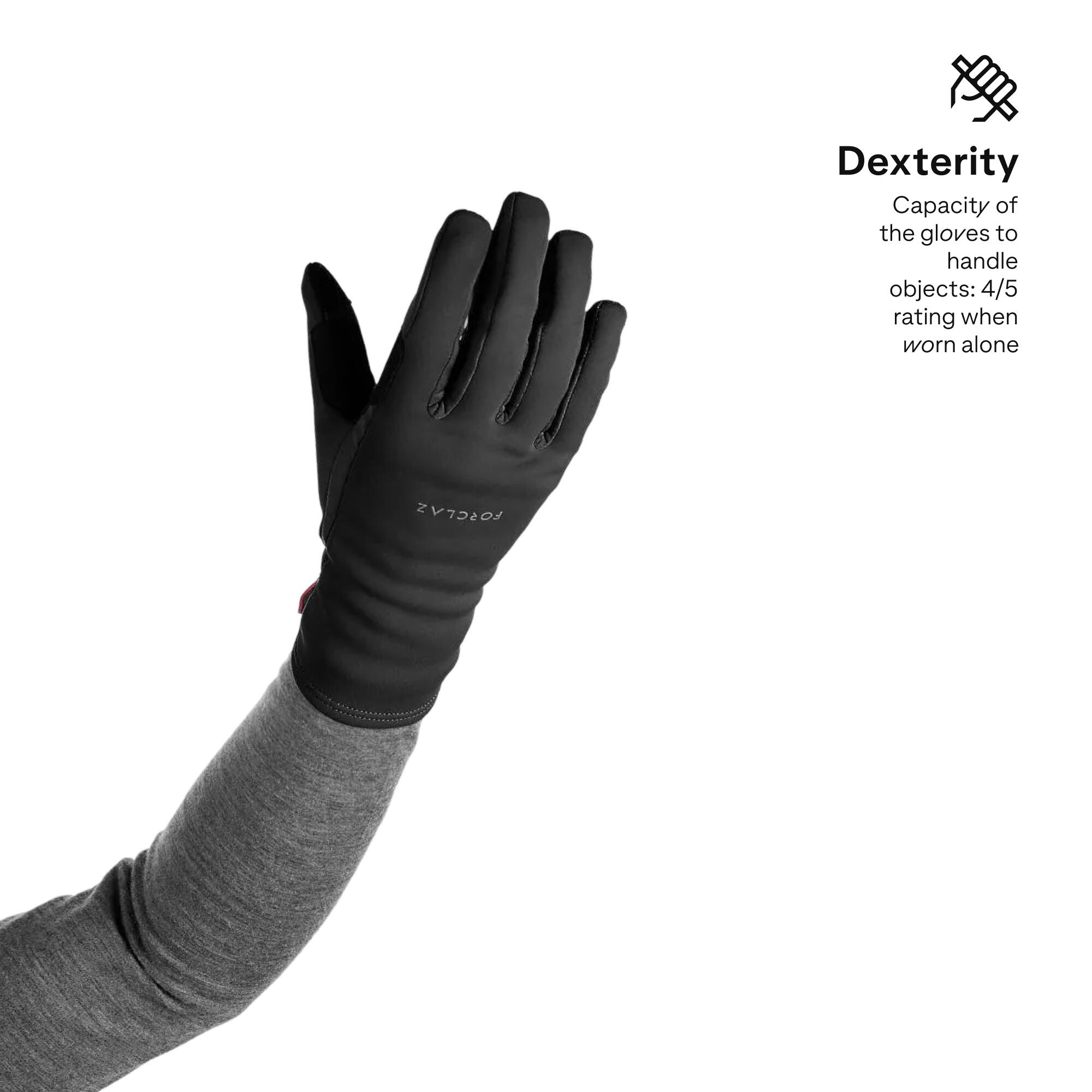 Winter Gloves for Trekking - Stretchable Trek500 Black