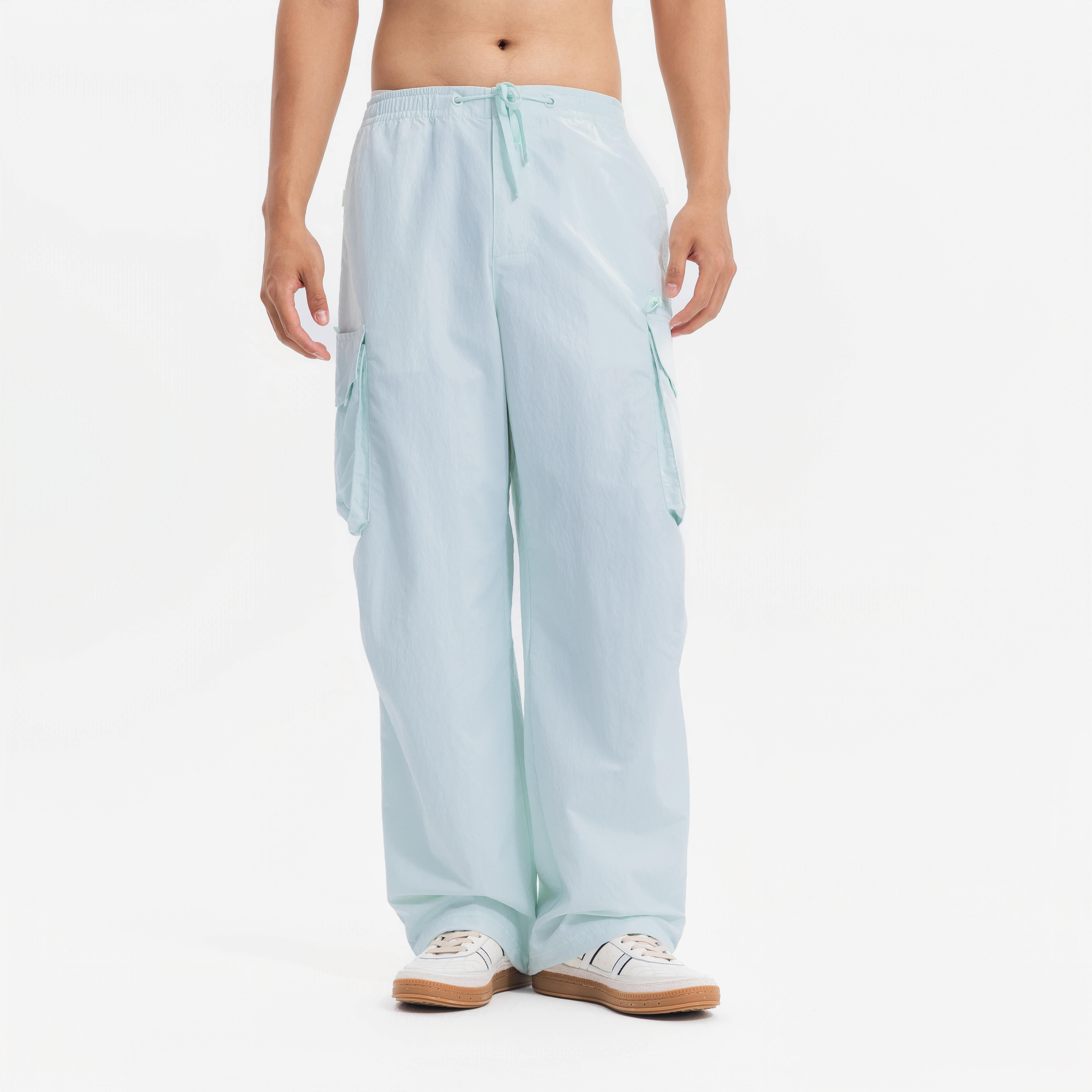 Sportswear oversize cargo pants-delicate green