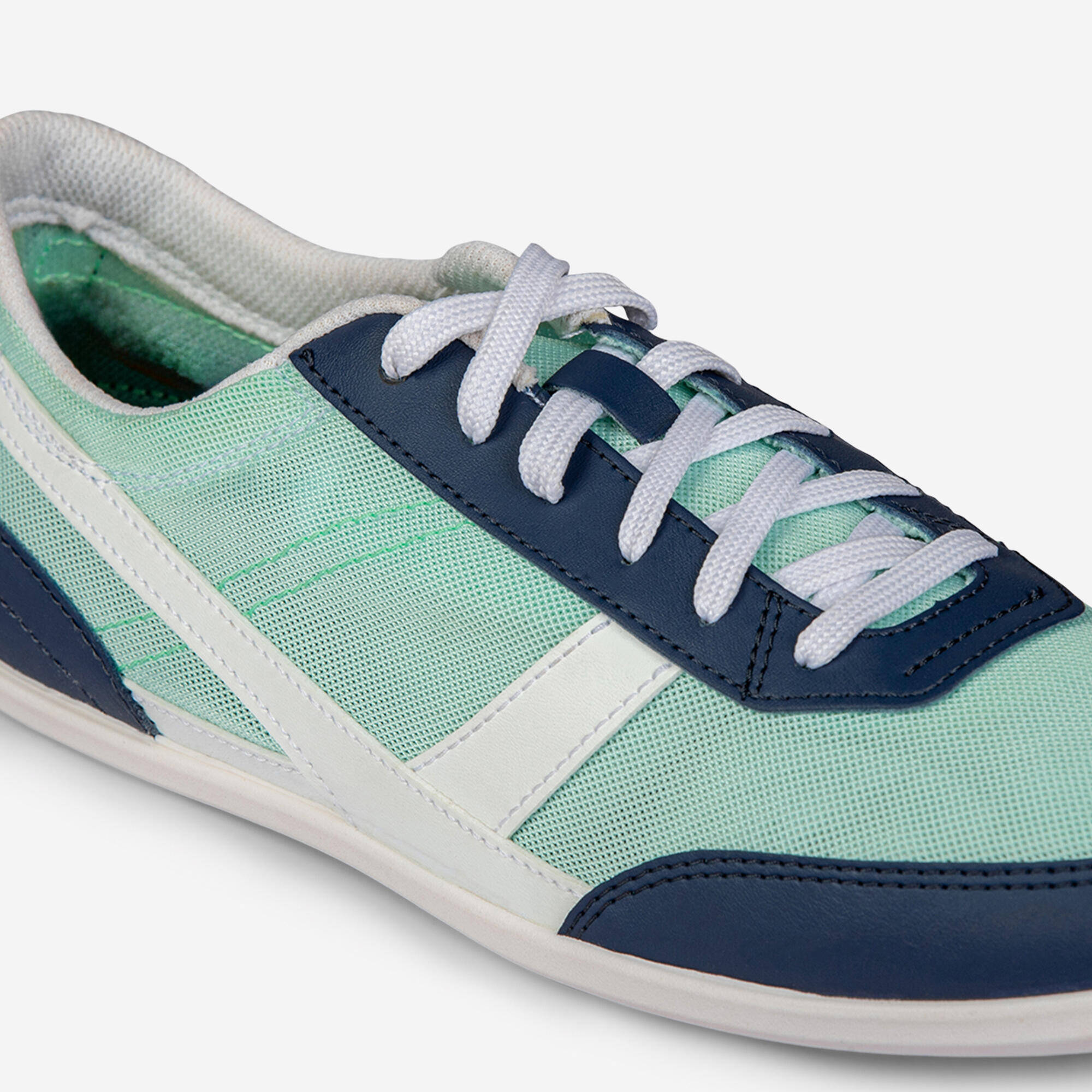 *IN ONE MANY SHOE -  5