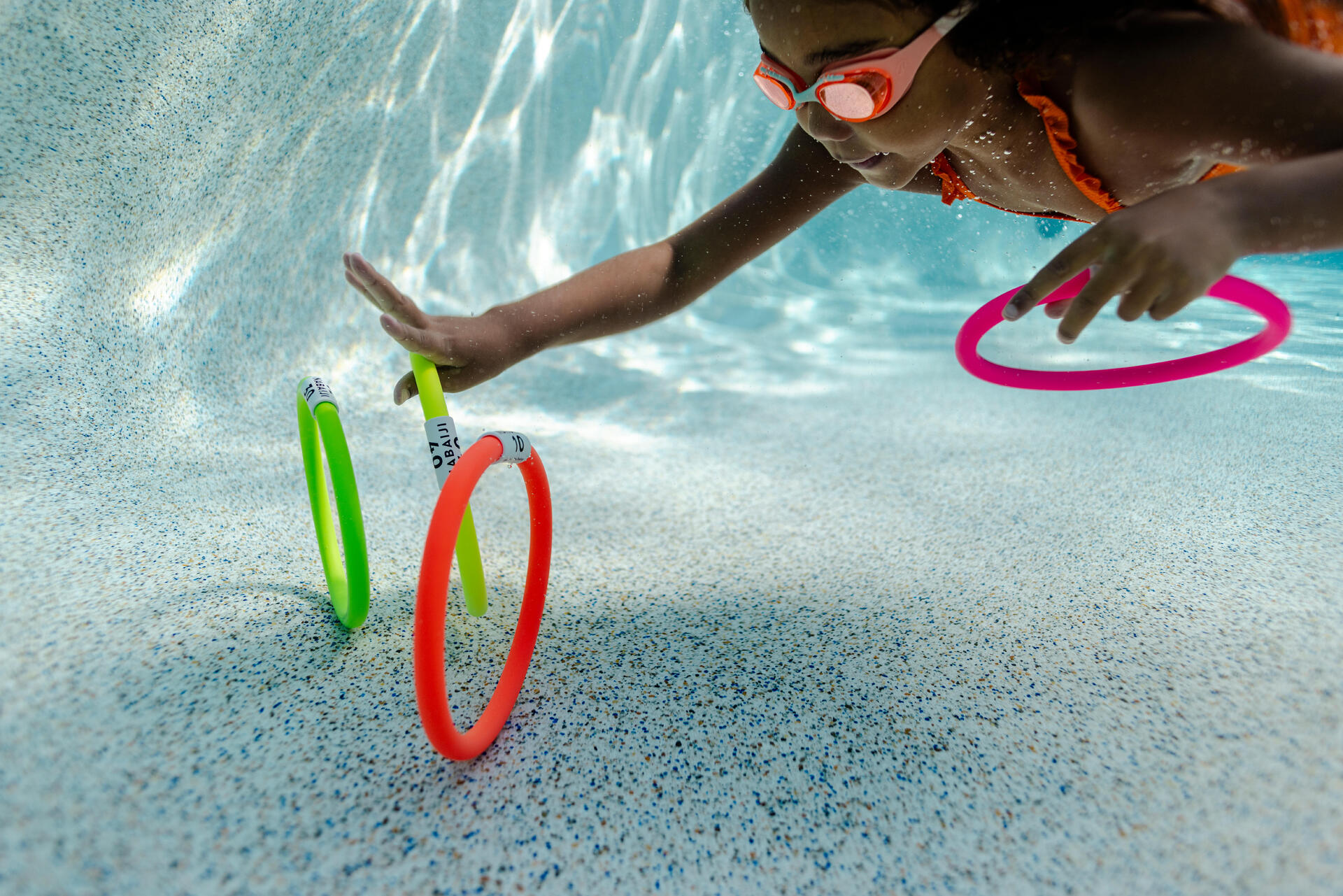 Four weighted aquatic rings multi colours