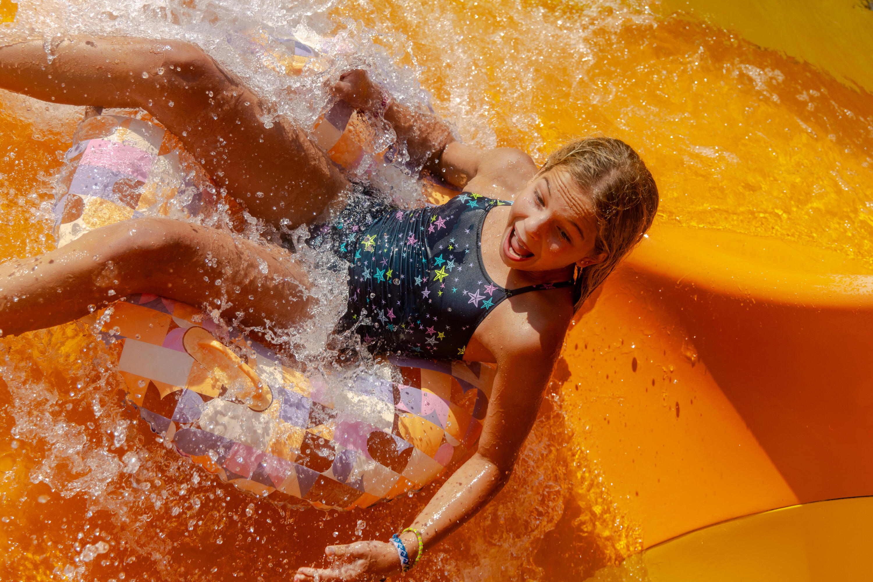 Badeanzug zum Schwimmen mit Röckchen für Mädchen Kinder, lila star schwarz 14/14