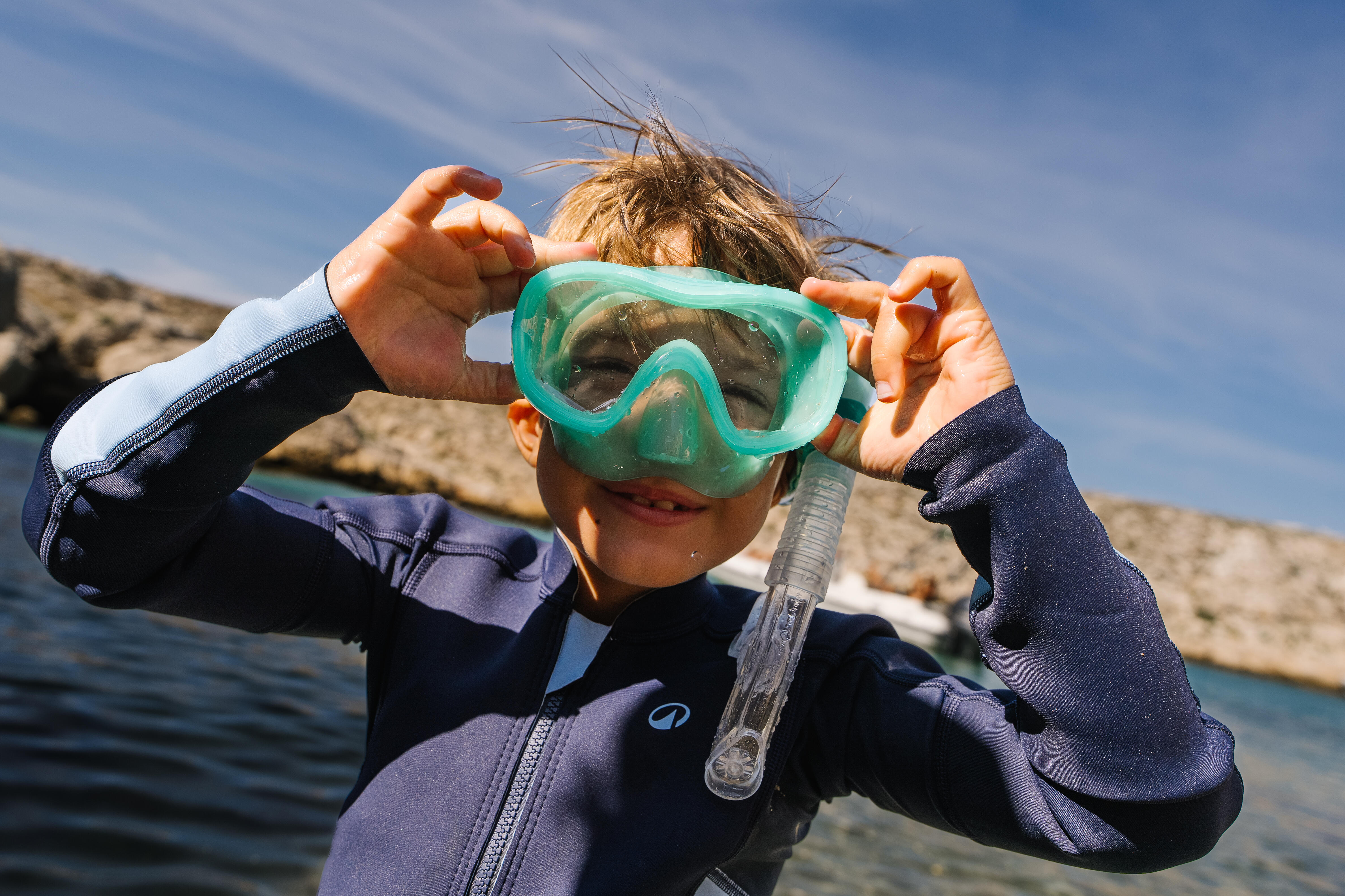 Kids’ Snorkelling Anti-Fog Mask and Valve Snorkel Set, 100 - DECATHLON