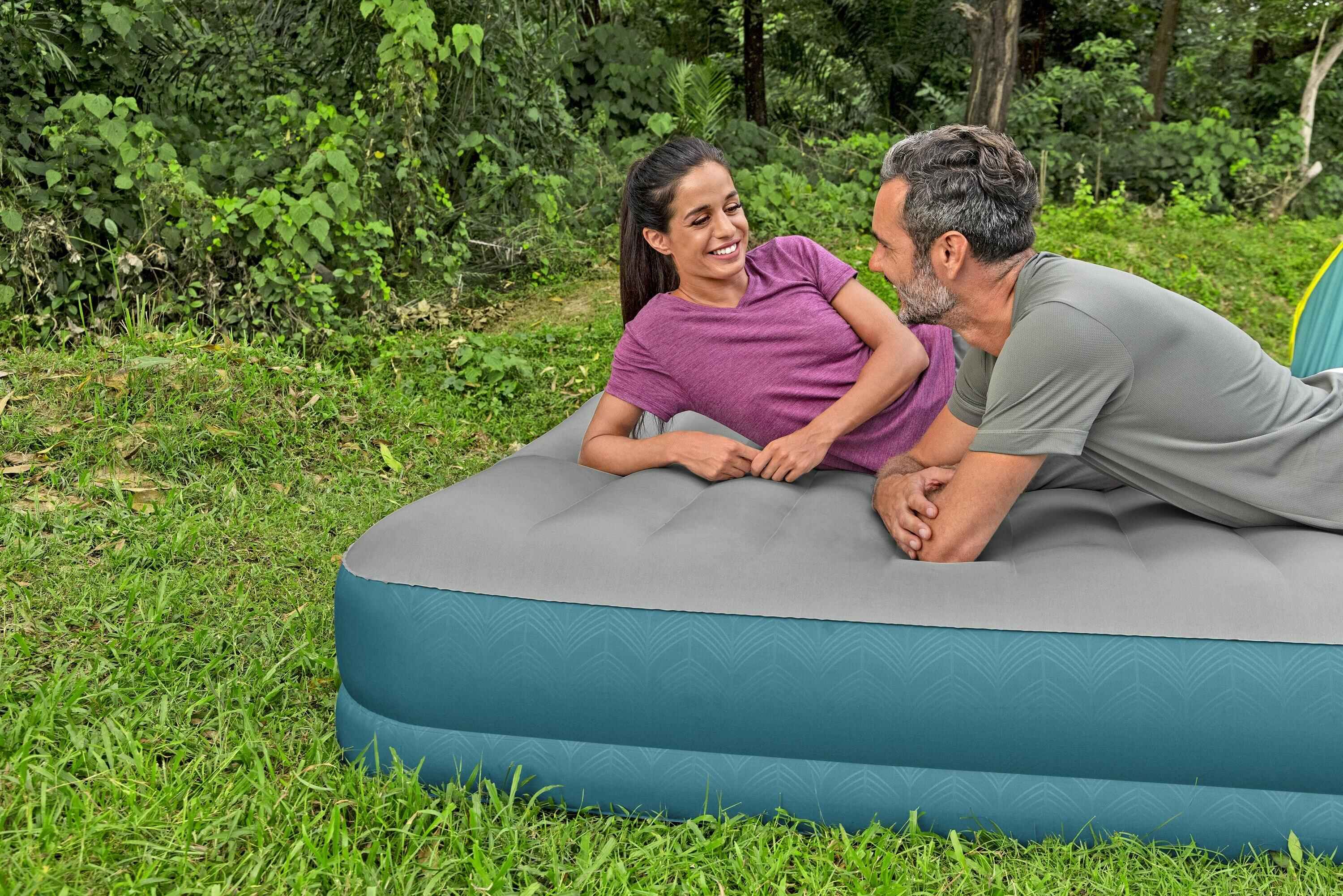 Avenli Selbstaufblasendes Luftbett B-Ware Luftbett Selbstaufblasend Mit Integrierter Elektropumpe – Für 2 Personen, Beige