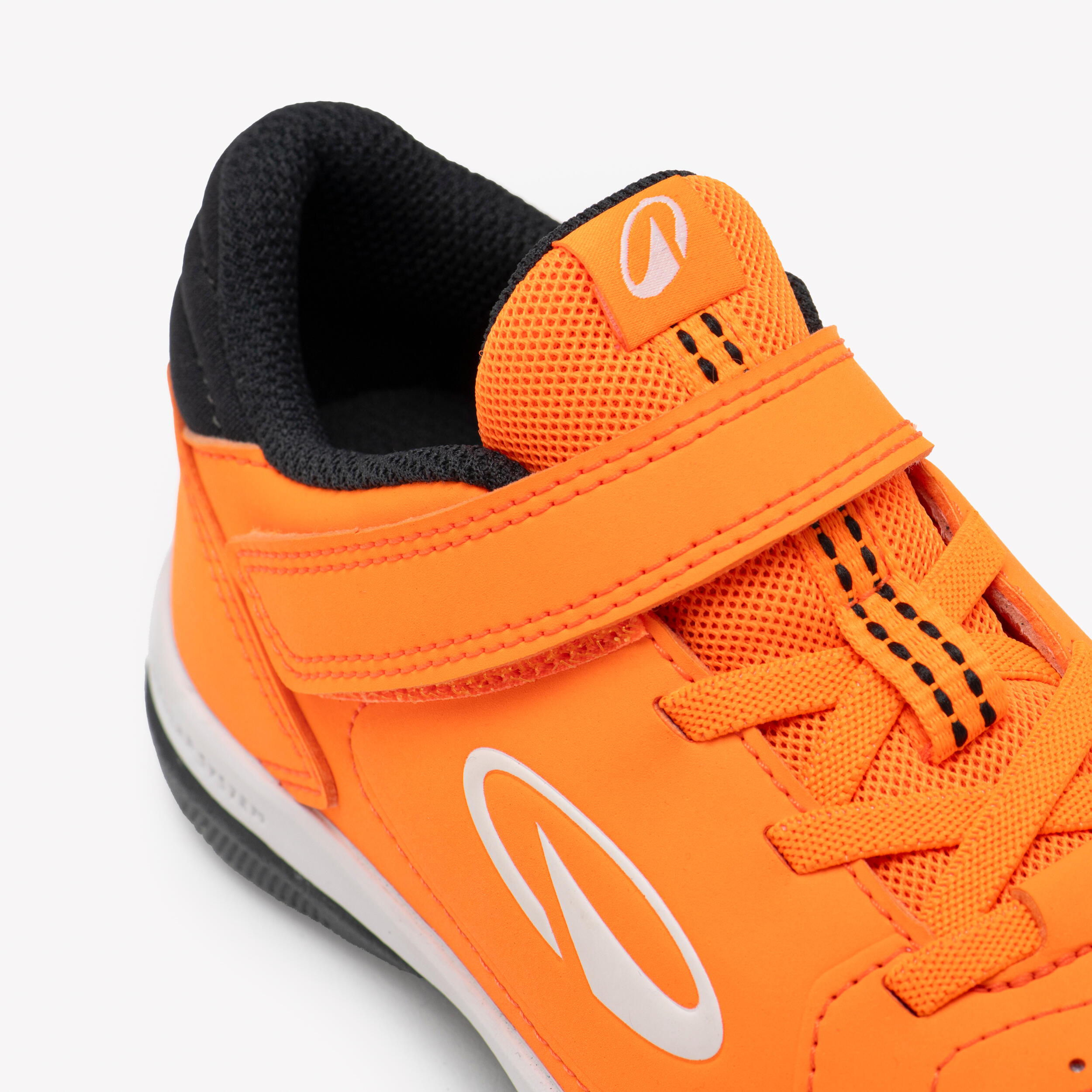 Chaussures de futsal sans lacet enfant, Eskudo Club 5/8