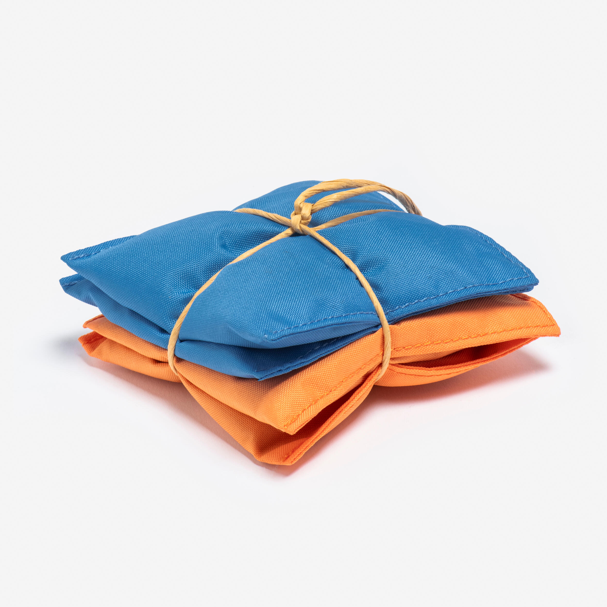 4 SĂCULEȚI DE CORNHOLE NOMAD