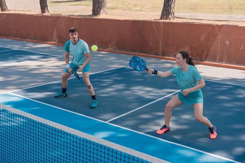 Techniki w pickleballu – przewodnik po podstawowych uderzeniach