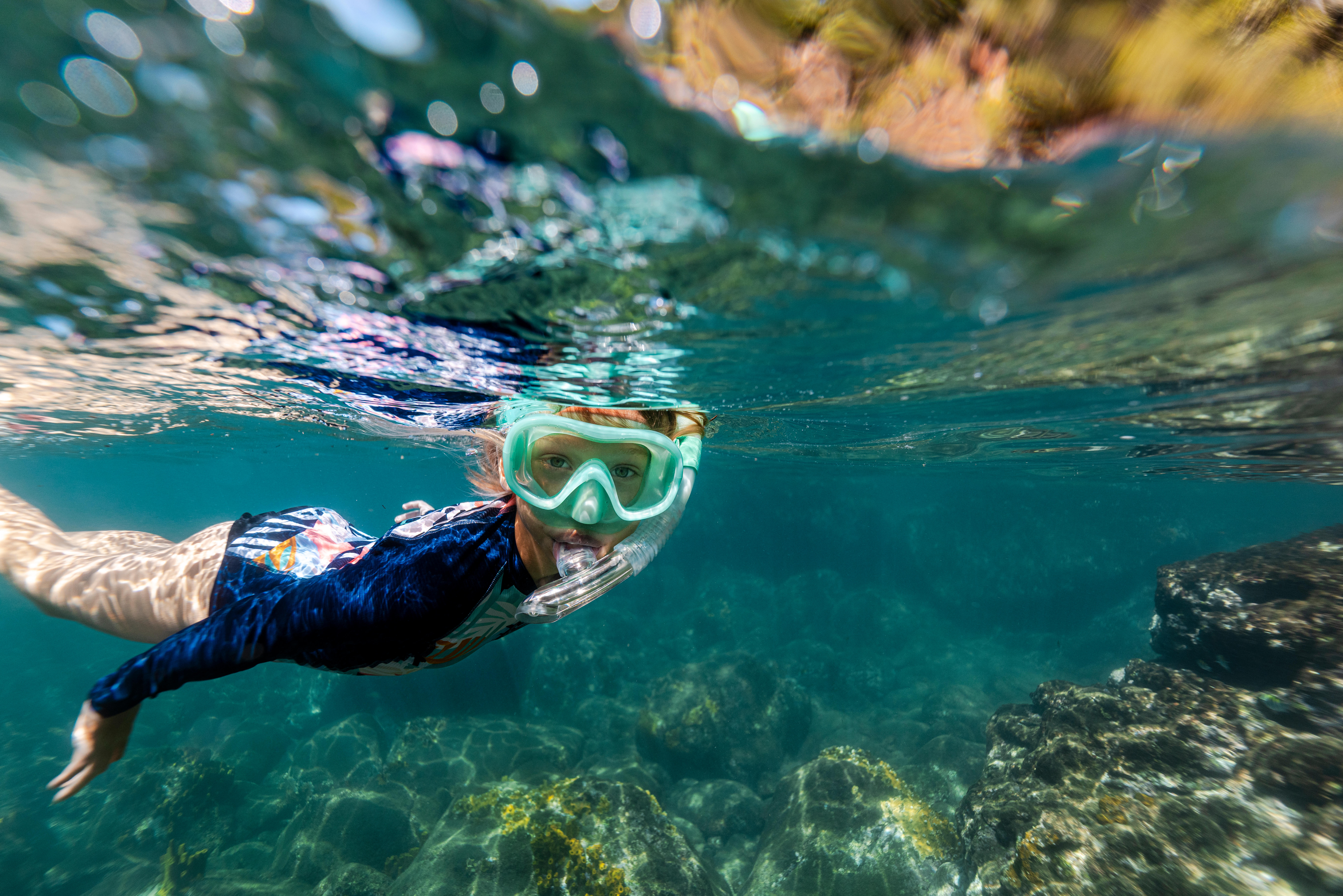 Kids’ Snorkelling Anti-Fog Mask and Valve Snorkel Set, 100 - DECATHLON