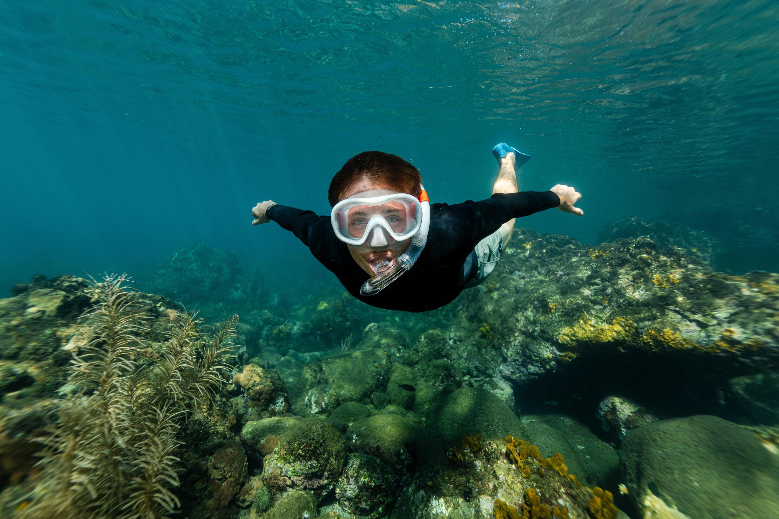 Maglia snorkeling uomo YULEX 1,5 mm nera 8/9