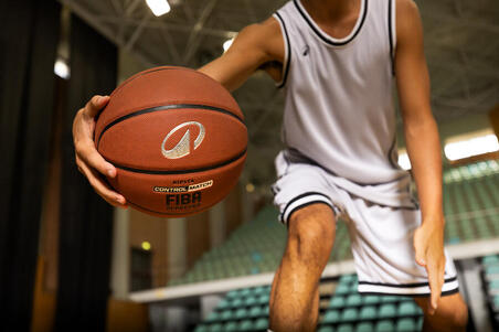 М'яч баскетбольний BT500 розмір 7 коричневий/FIBA