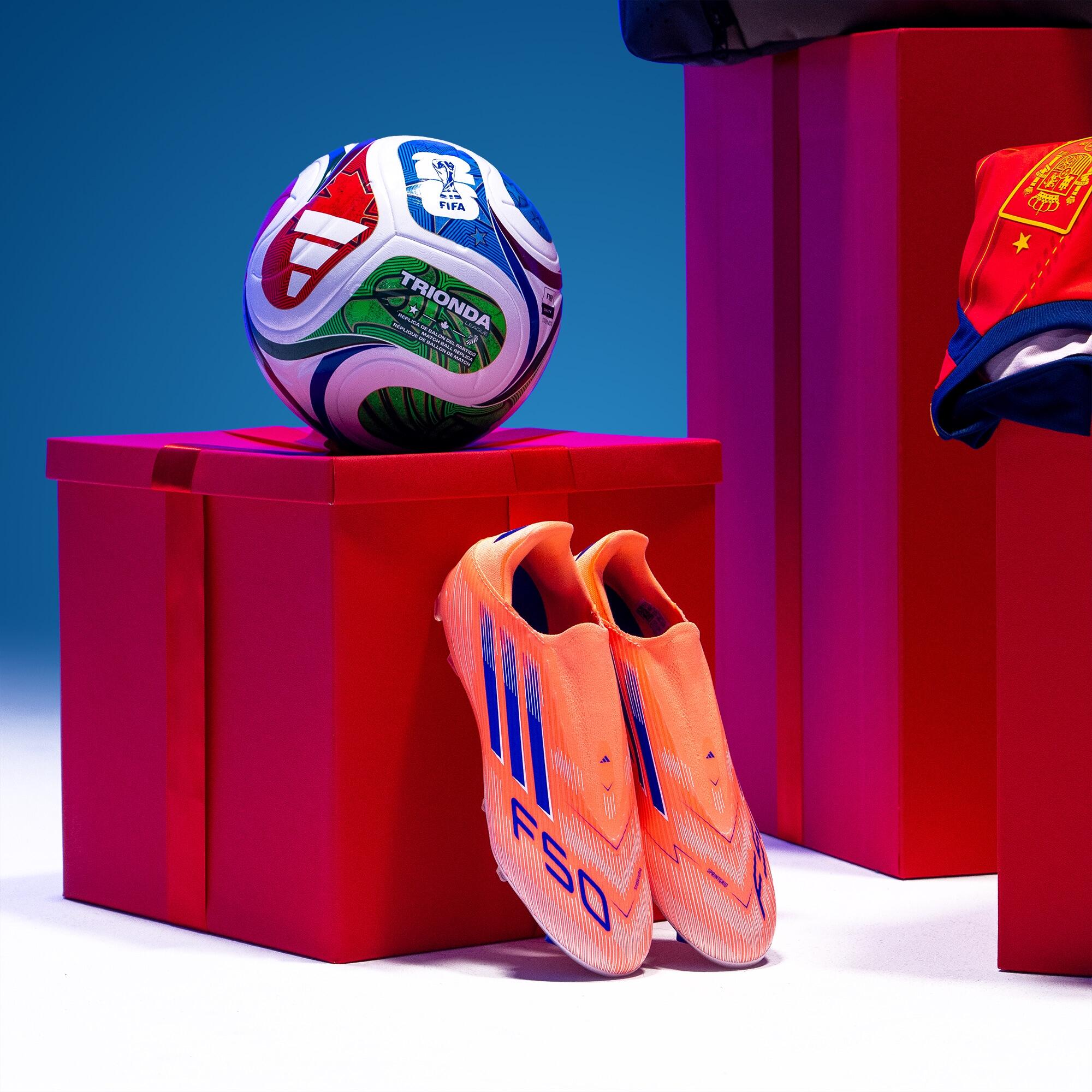 WK bal 2026 adidas Trionda League maat 5 in giftbox 10/11