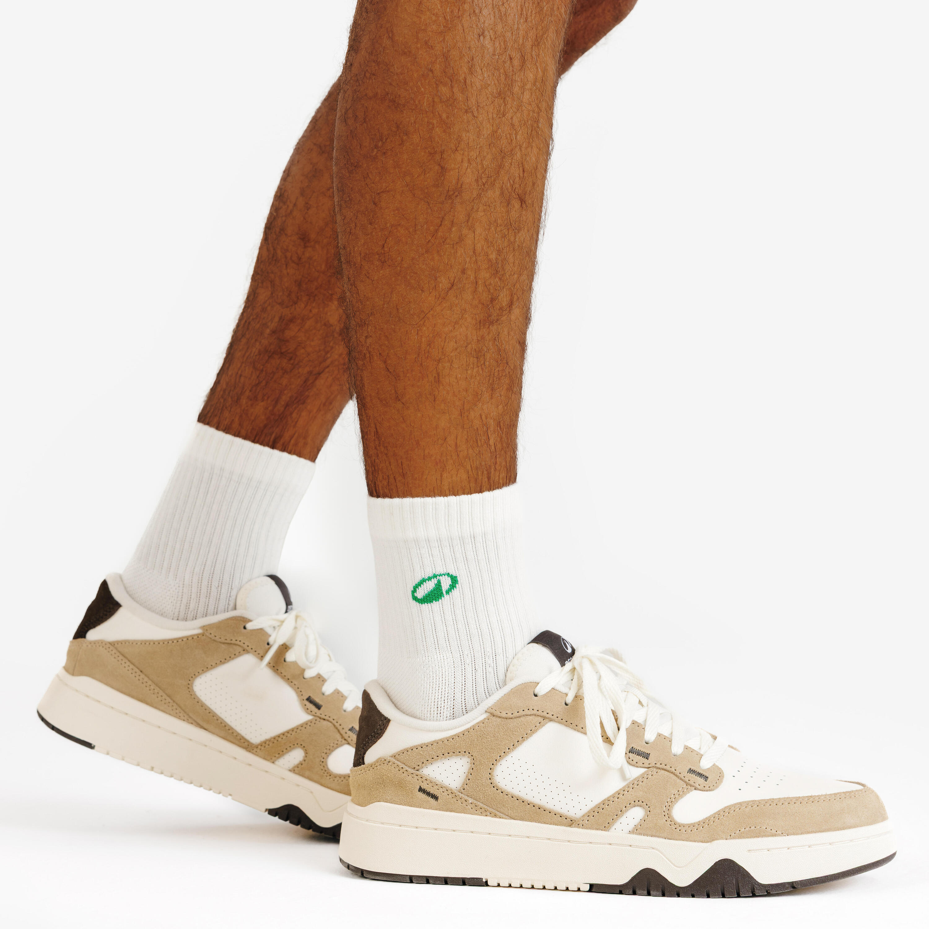 Baskets en cuir et daim homme CJ80 beige 7/8
