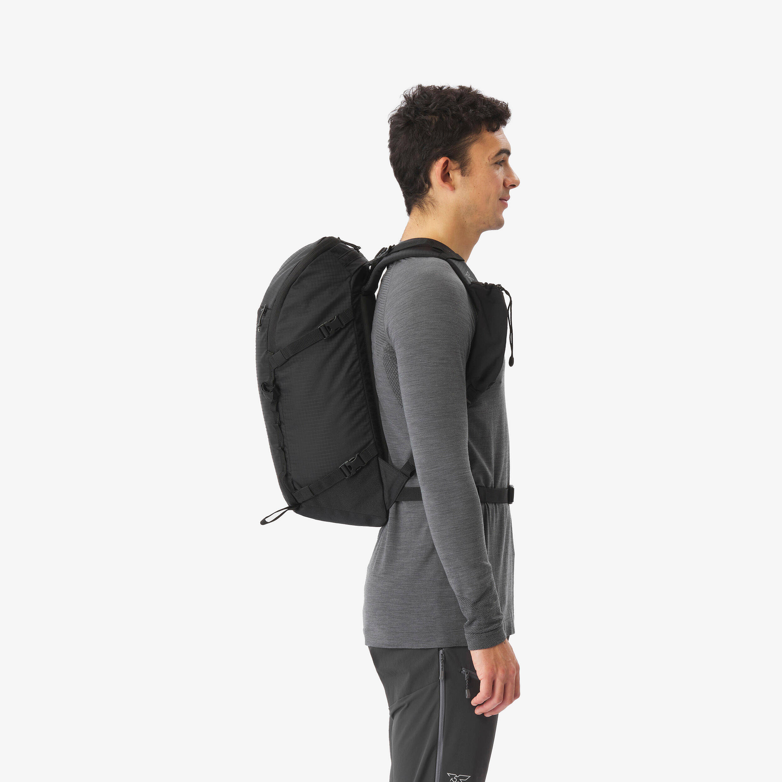 Versatile and modular mountaineering backpack, Alpinism 22 Black -  4