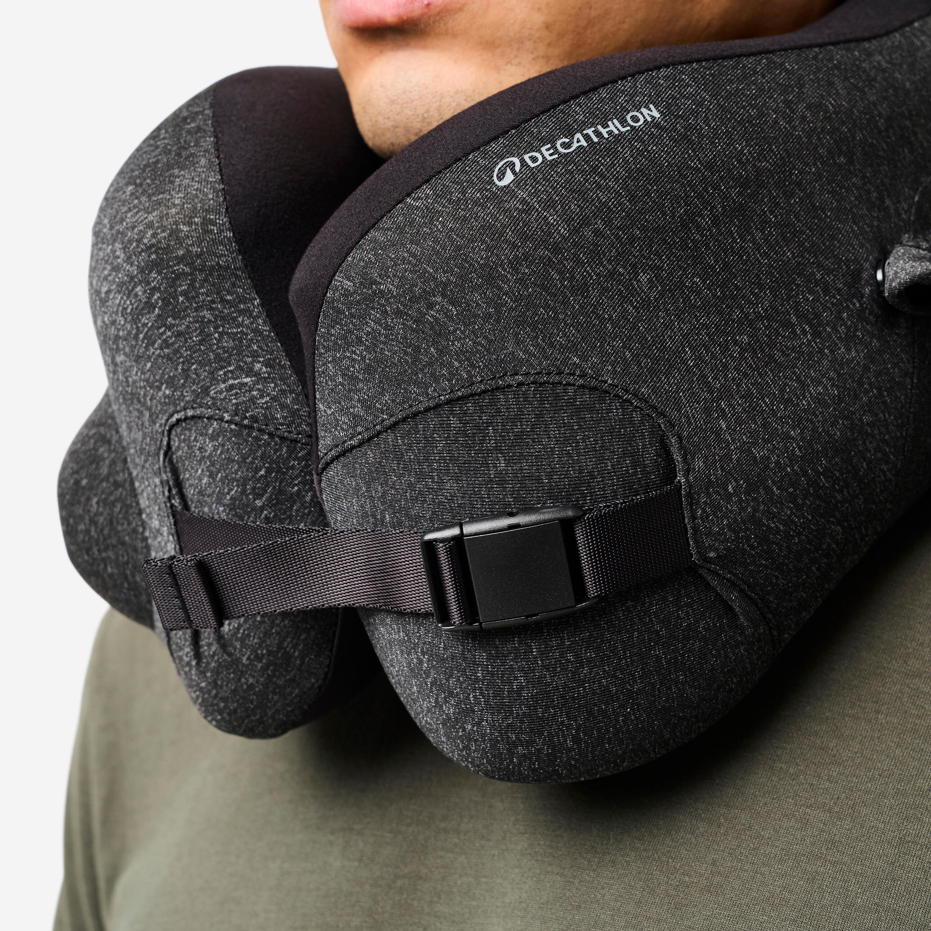 Coussin de cou gonflable et réglable 13/15