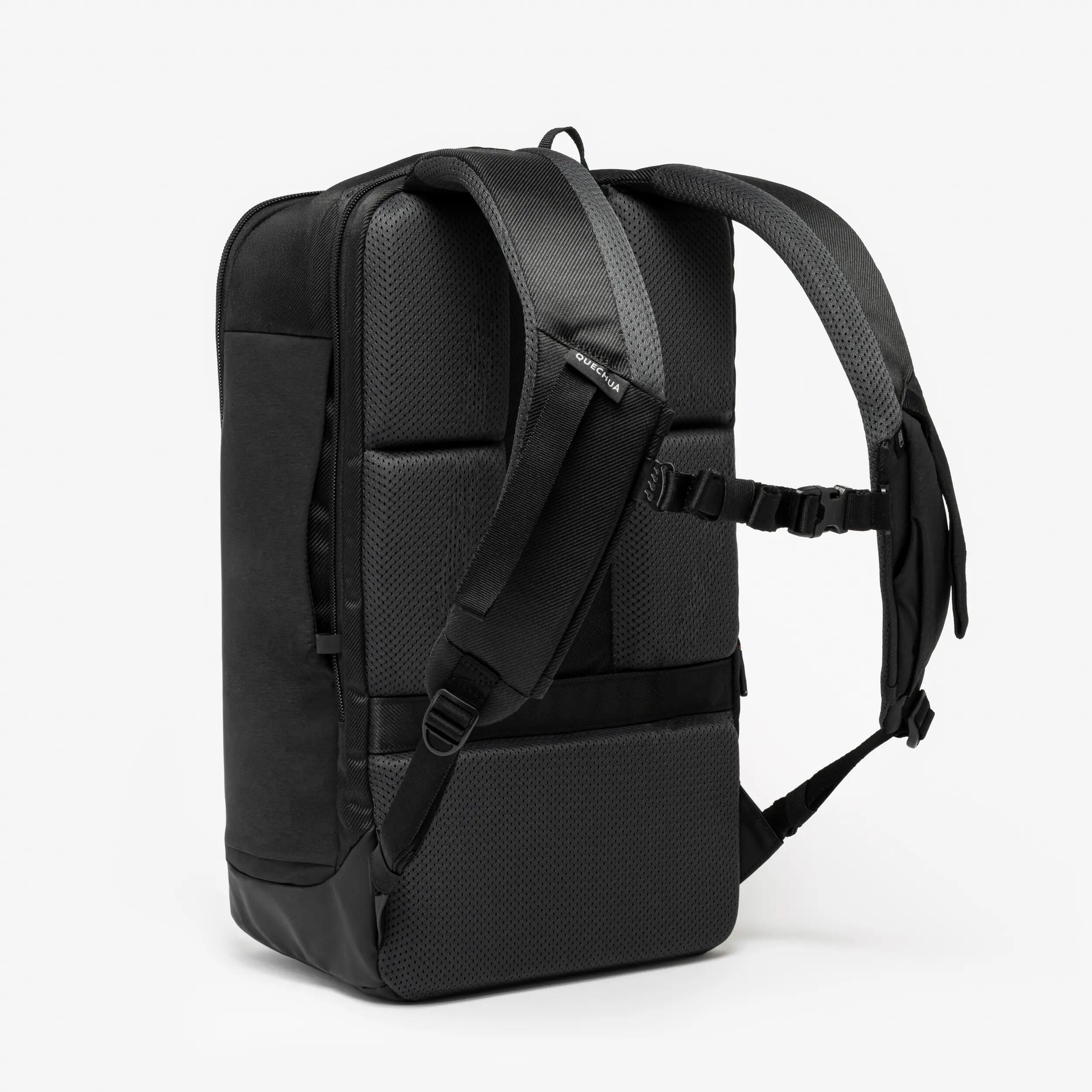 Mochila de montaña y senderismo 23L Quechua NH Escape 500. Equipaje de mano 6/16