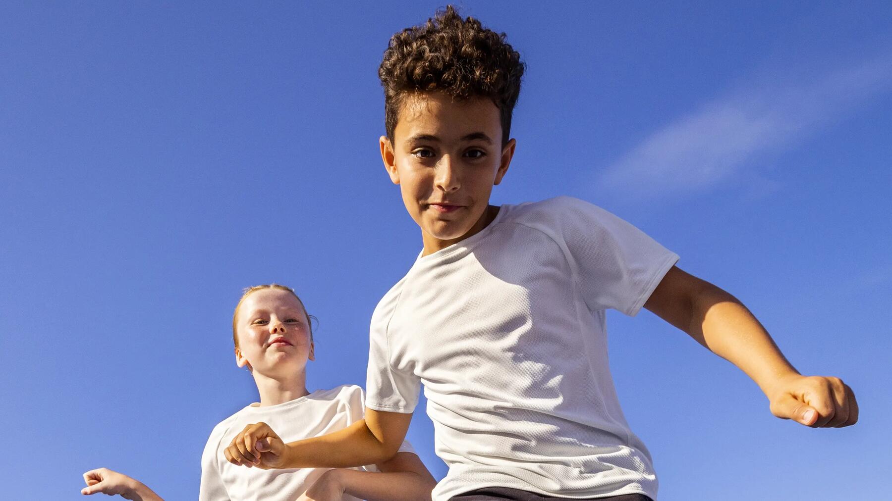 Outdoor-Abenteuer stärken Selbstvertrauen und Teamgeist bei Kindern!