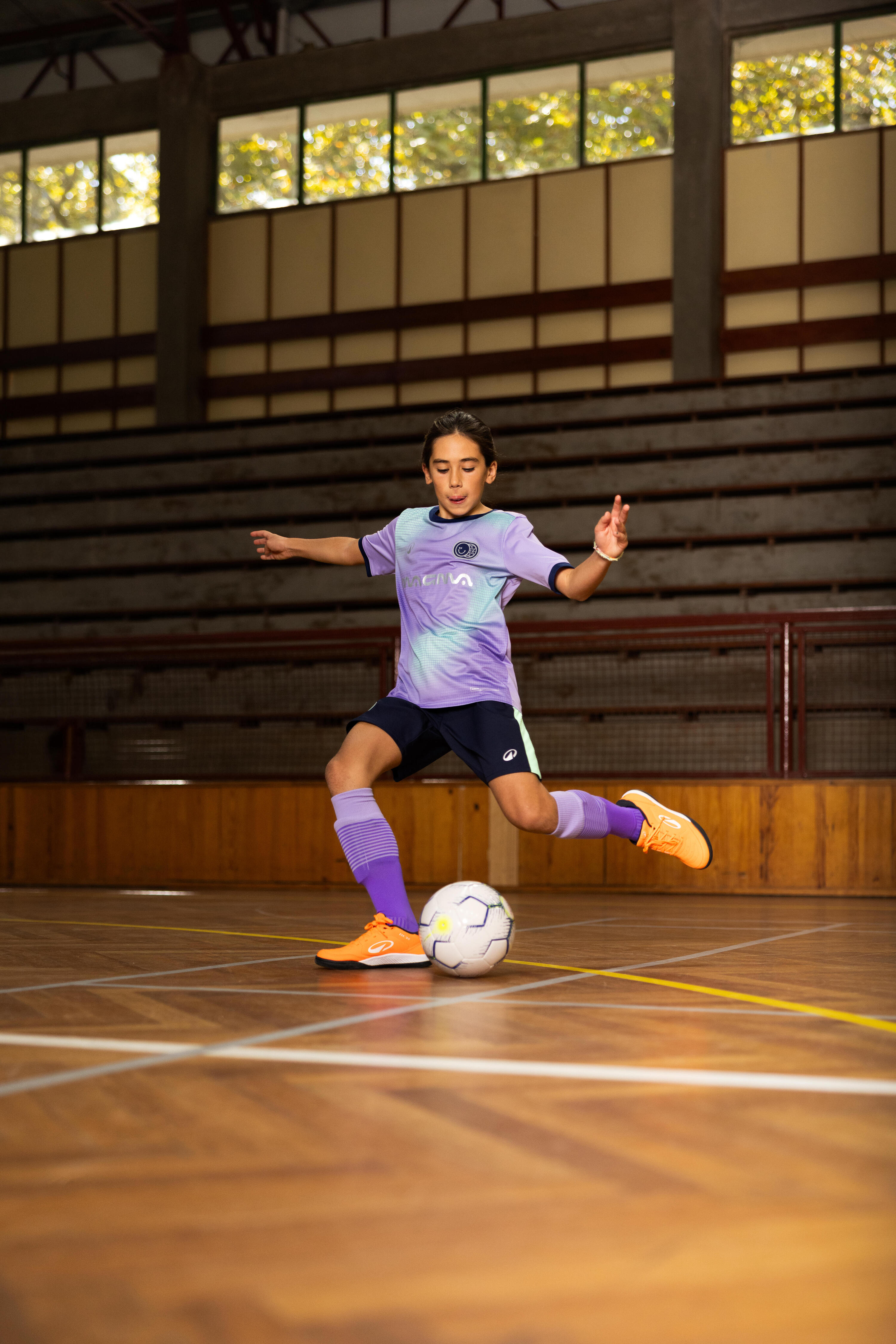 Chaussures de futsal enfant, Eskudo Club Sala orange et gris 12/12