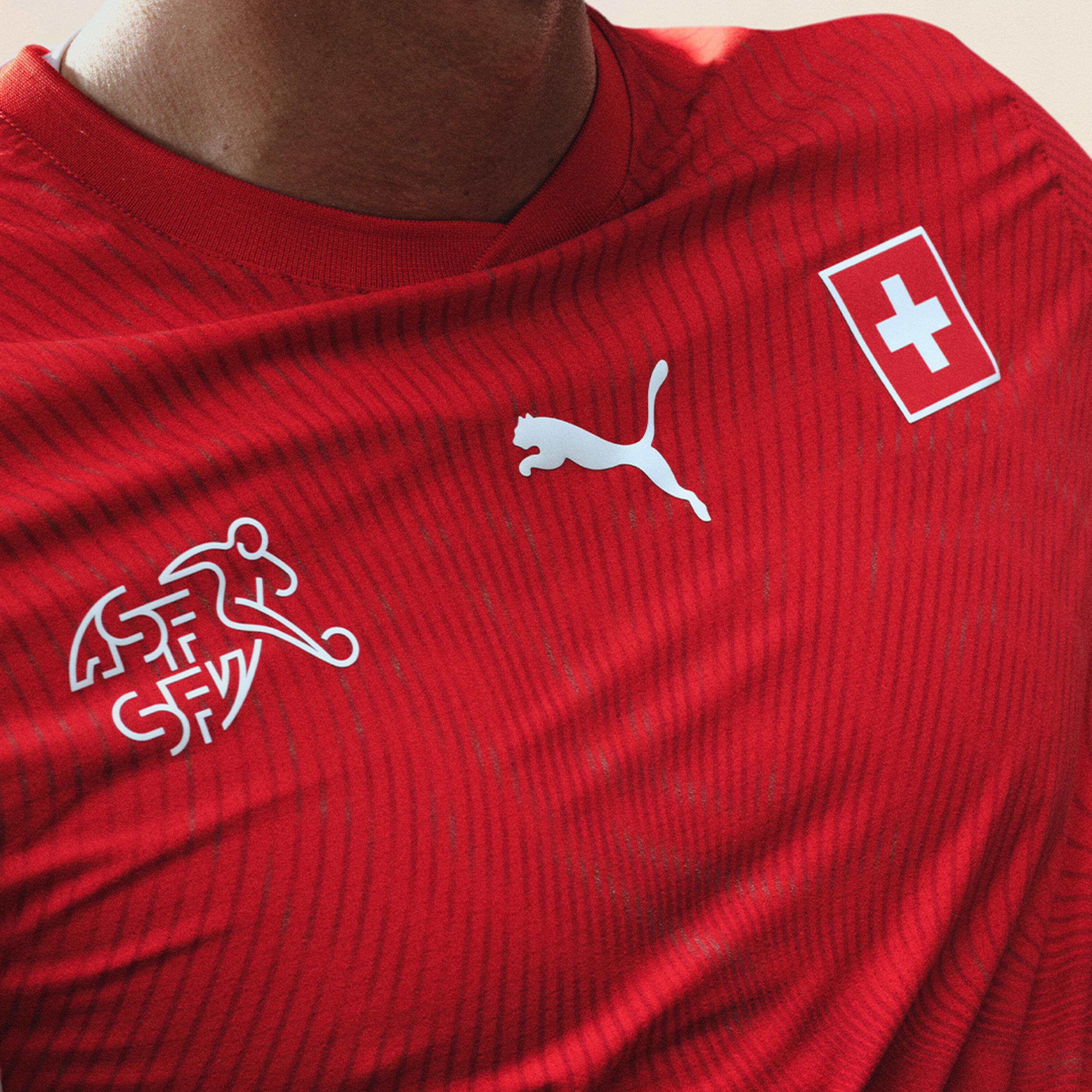 Maillot Replica Suisse Coupe du Monde 2026 Adulte 7/8