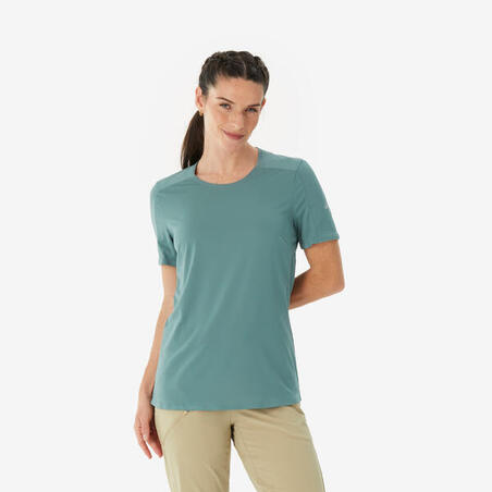 Футболка жіноча MH500 для туризму зелена