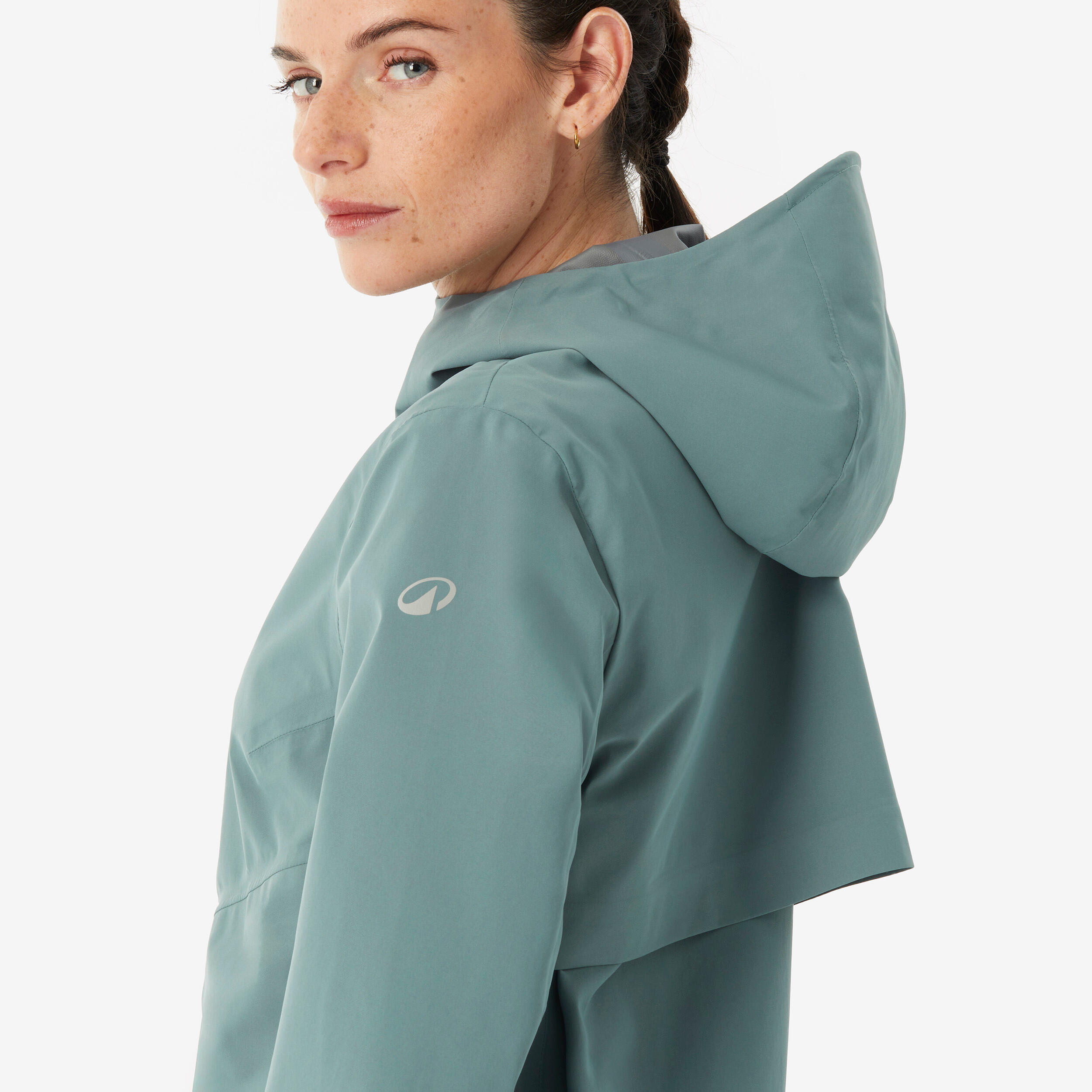 Manteau de randonnée imperméable léger et long femme, MH 100 6/10