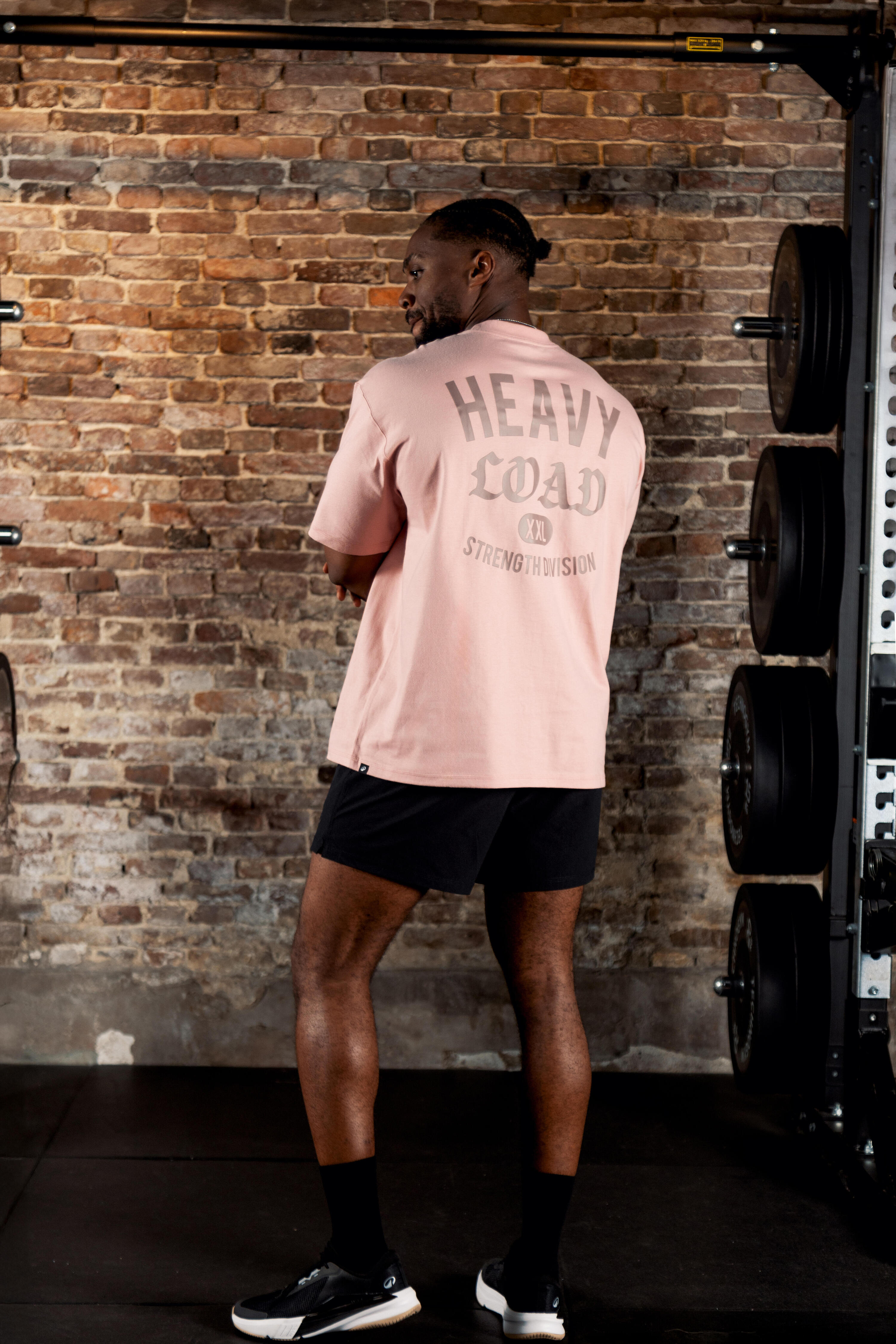 Locker sitzendes Hantel-T-Shirt für Männer Pink 7/8