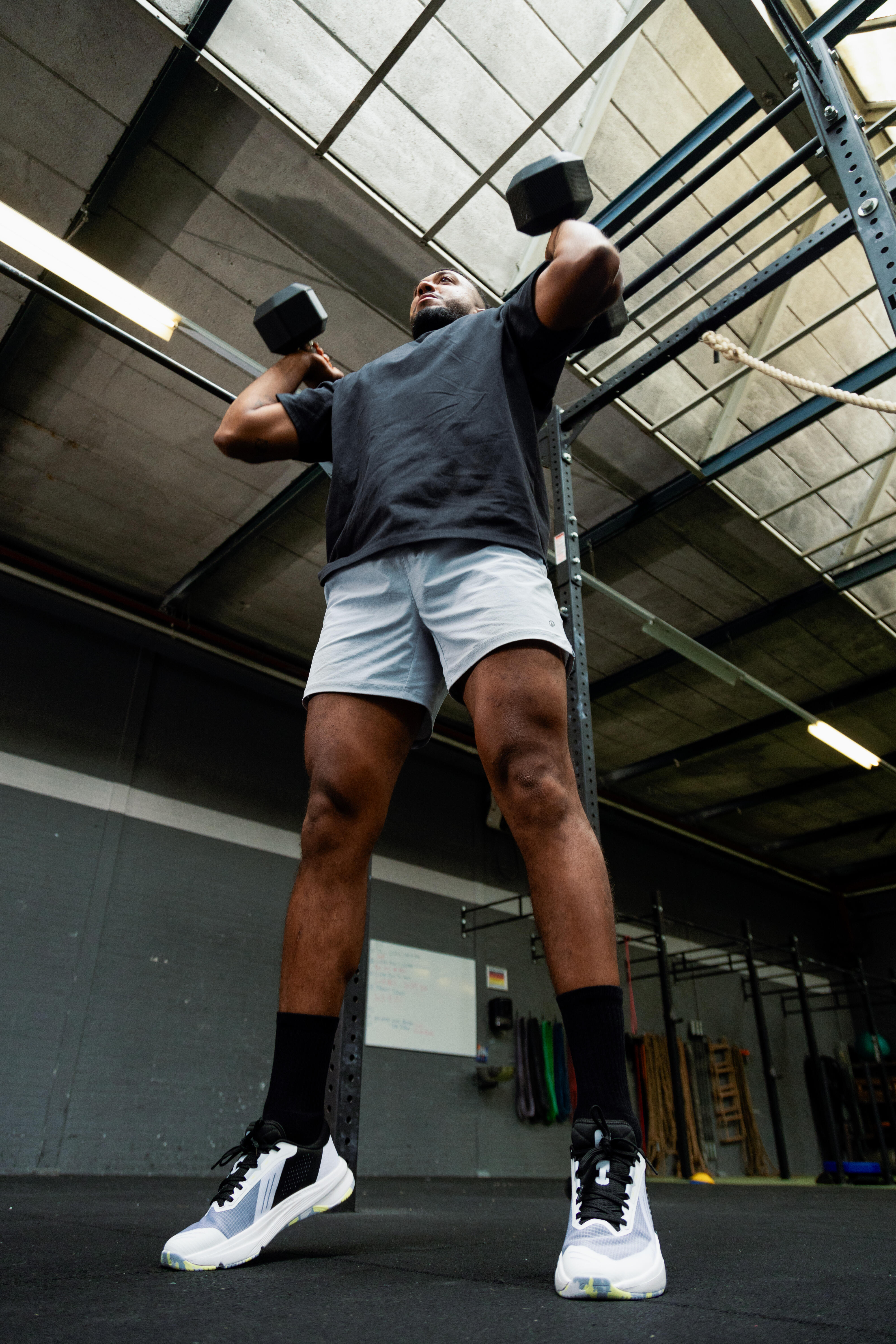 Men's Lightweight Bodybuilding Shorts - DOMYOS