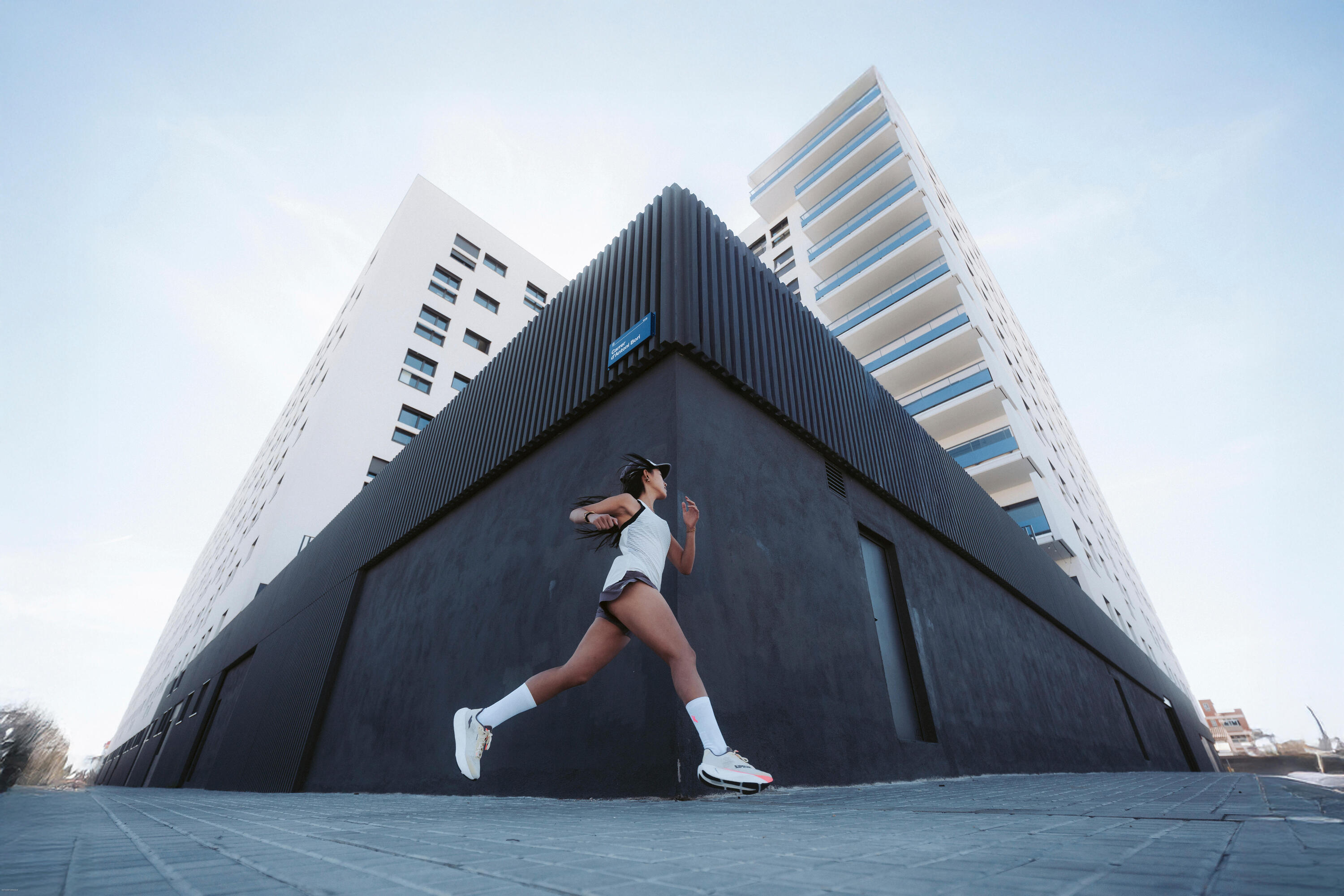 Débardeur de Running léger Femme, Kiprun Run 900 Blanc/Jaune 10/11