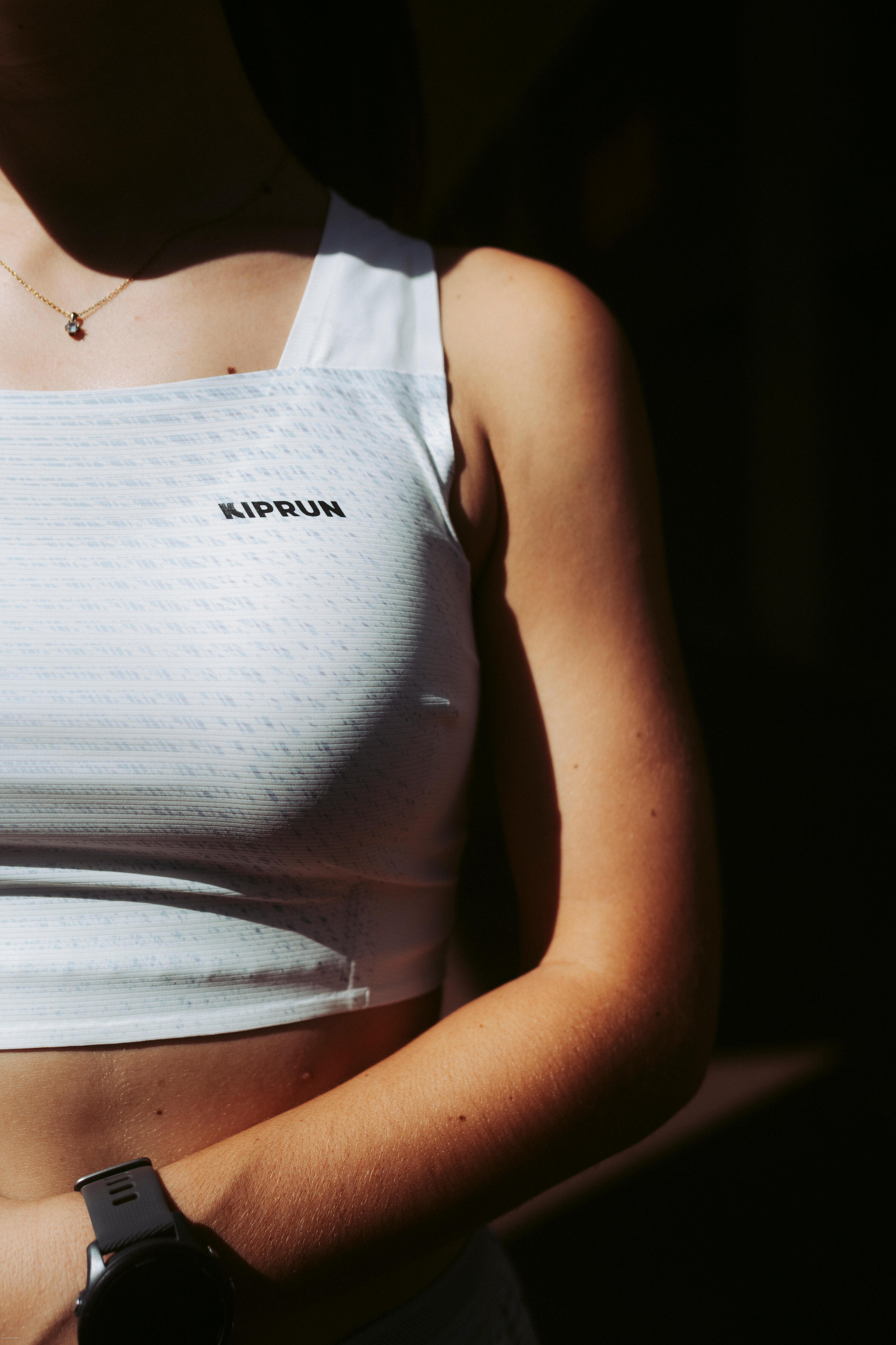 Camisola alças de corrida Crop top Mulher, Kiprun branco 10/16