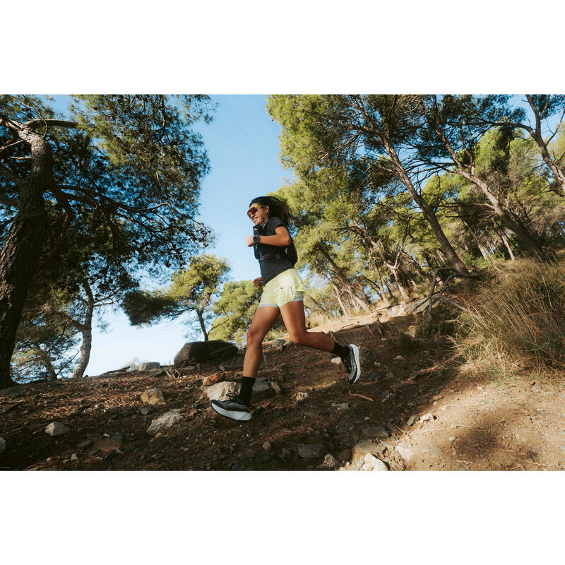 Încălțăminte de alergare trail, Kiprun kipsummit max, galben negru Damă