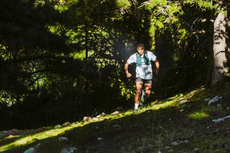 Футболка чоловіча 500 Resist для бігу біла